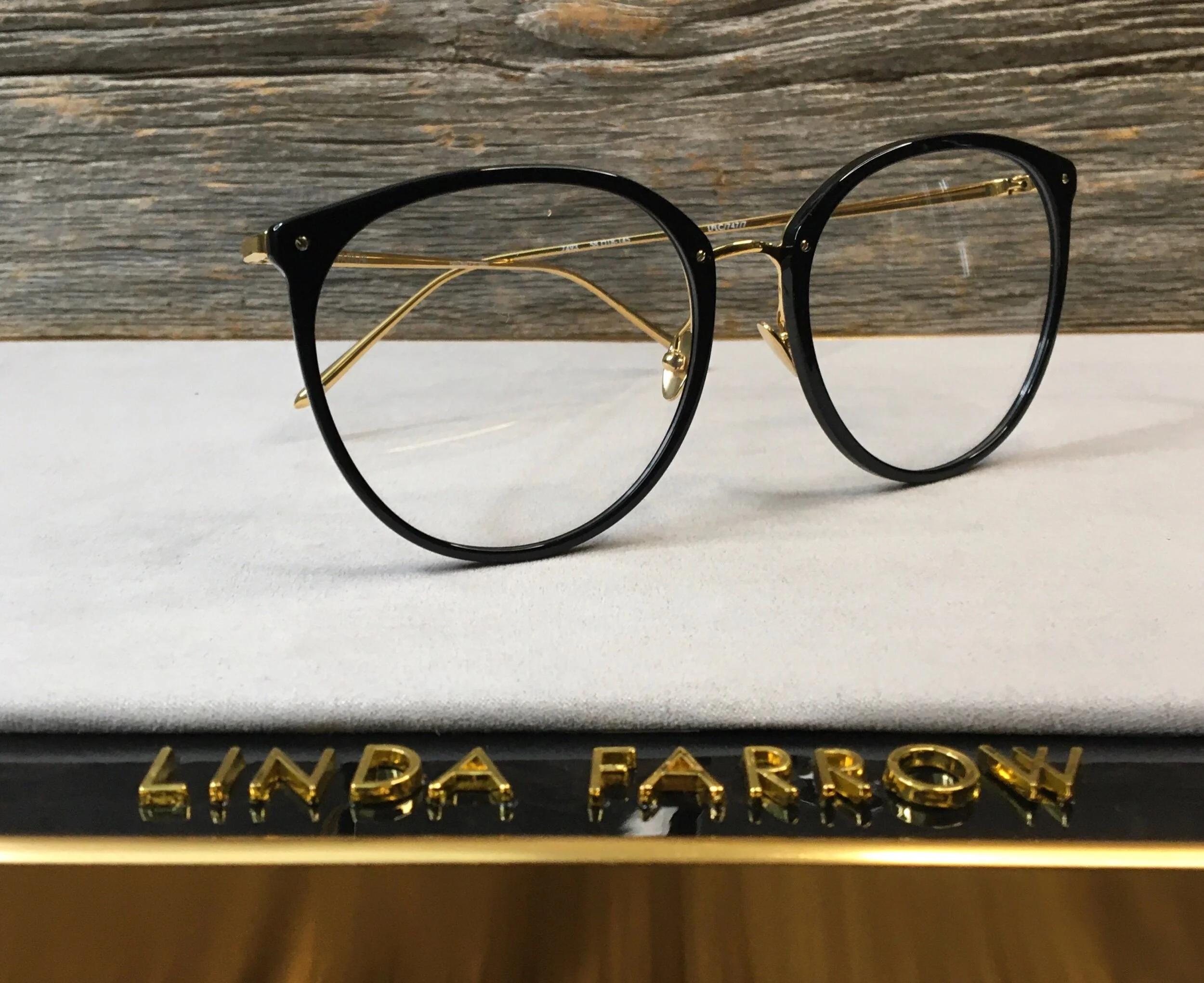 LINDA FARROW KINGS LFL747 C7 BLK YELLOW GOLD — Kims Optical