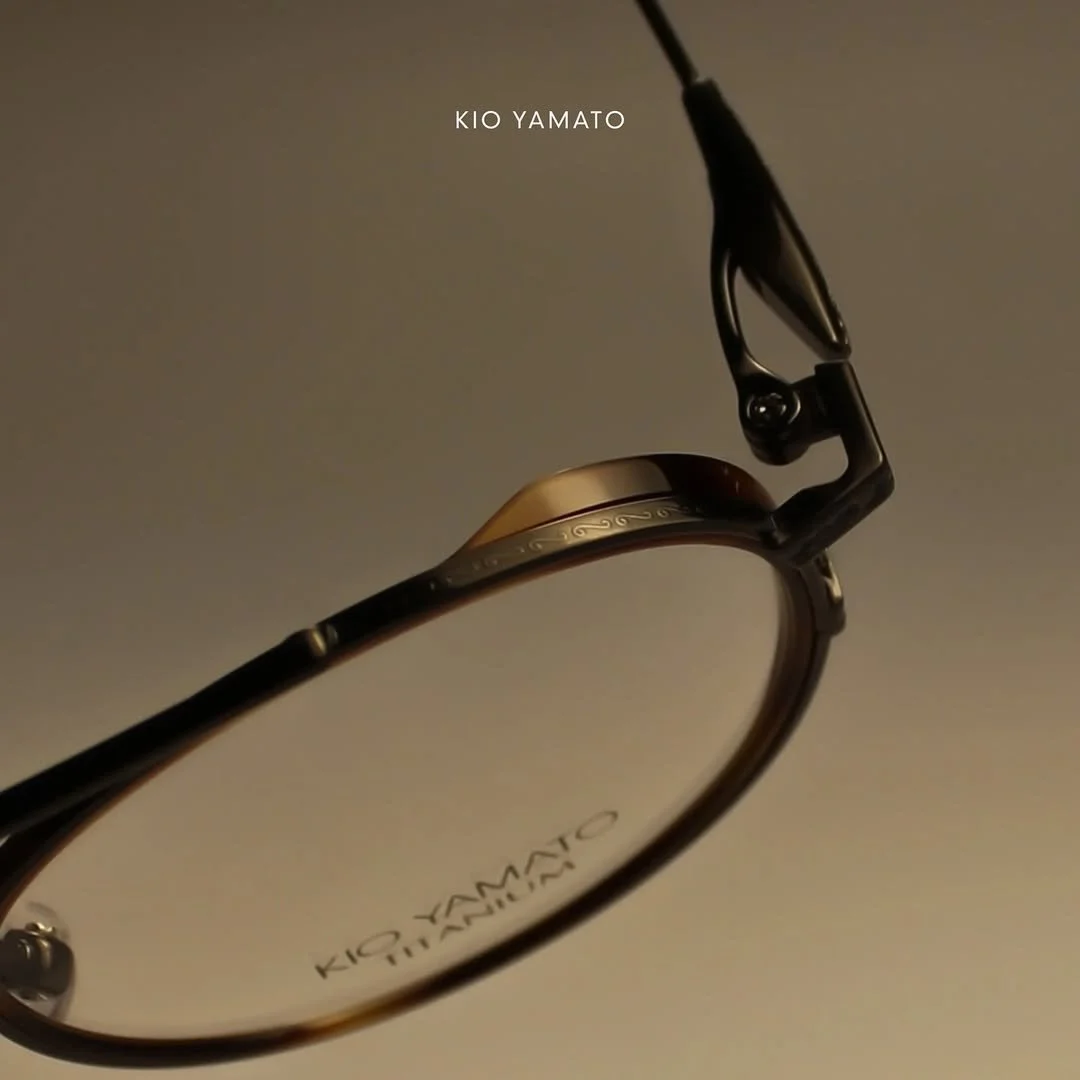 Why is this frame called Halo?

Because the design is meant to feel almost weightless around the face.

The KP-261U uses lightweight titanium and flexible temples so the frame sits gently without pulling or sliding.

You don&rsquo;t constantly notice