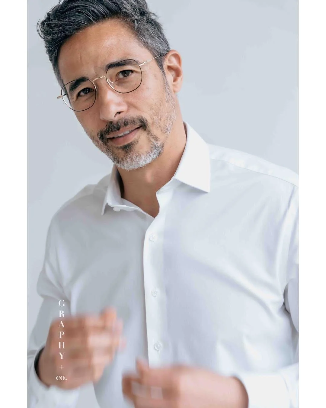 At some point, you stop overthinking glasses.

You don&rsquo;t look for more style.
You don&rsquo;t look for trends.

You just want something that feels good all day.

Light.
Simple.
Easy to wear.

That&rsquo;s it.

#kioyamato
#japaneseeyewear
#kimso