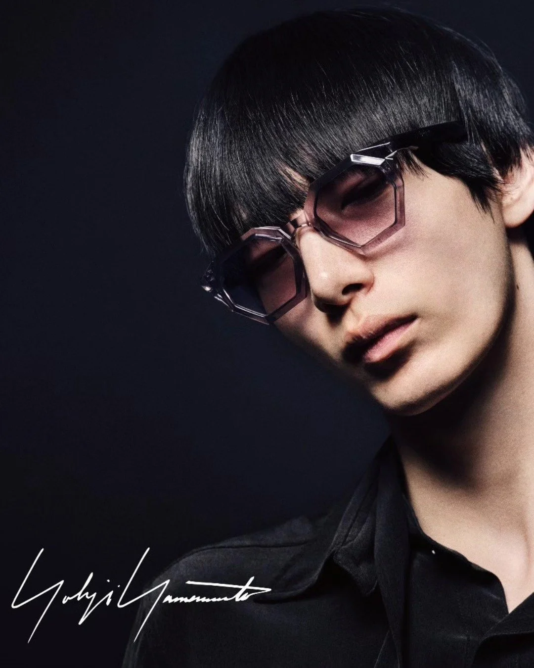 Not every frame is made to blend in.

This Yohji Yamamoto geometric silhouette is for those who prefer sharp presence over safe choices.

Architectural lines.
Tinted lenses.
A look that speaks before you do.

DM us to book your styling session.

#KIM