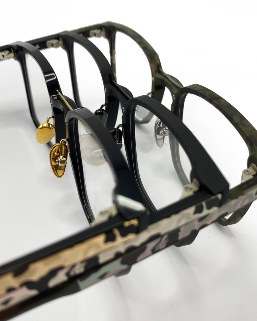 You wear them all day.
They should feel right in every moment.

A Bathing Ape now at KIM&rsquo;S Optical.

#ABathingApe #BAPE #KIMSOptical #DailyWear #EyewearToronto