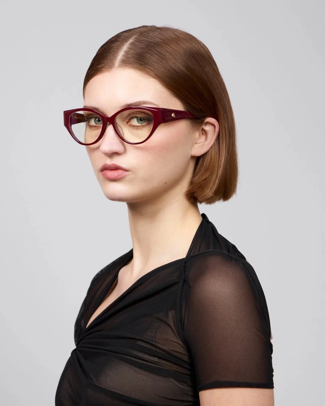 Burgundy on the right face doesn't read as a colour choice. It reads as a character trait.

The Rosalia by For Art's Sake was made for that face &mdash; structured, precise, and completely in control of the impression it makes.

📲 Free styling sessi