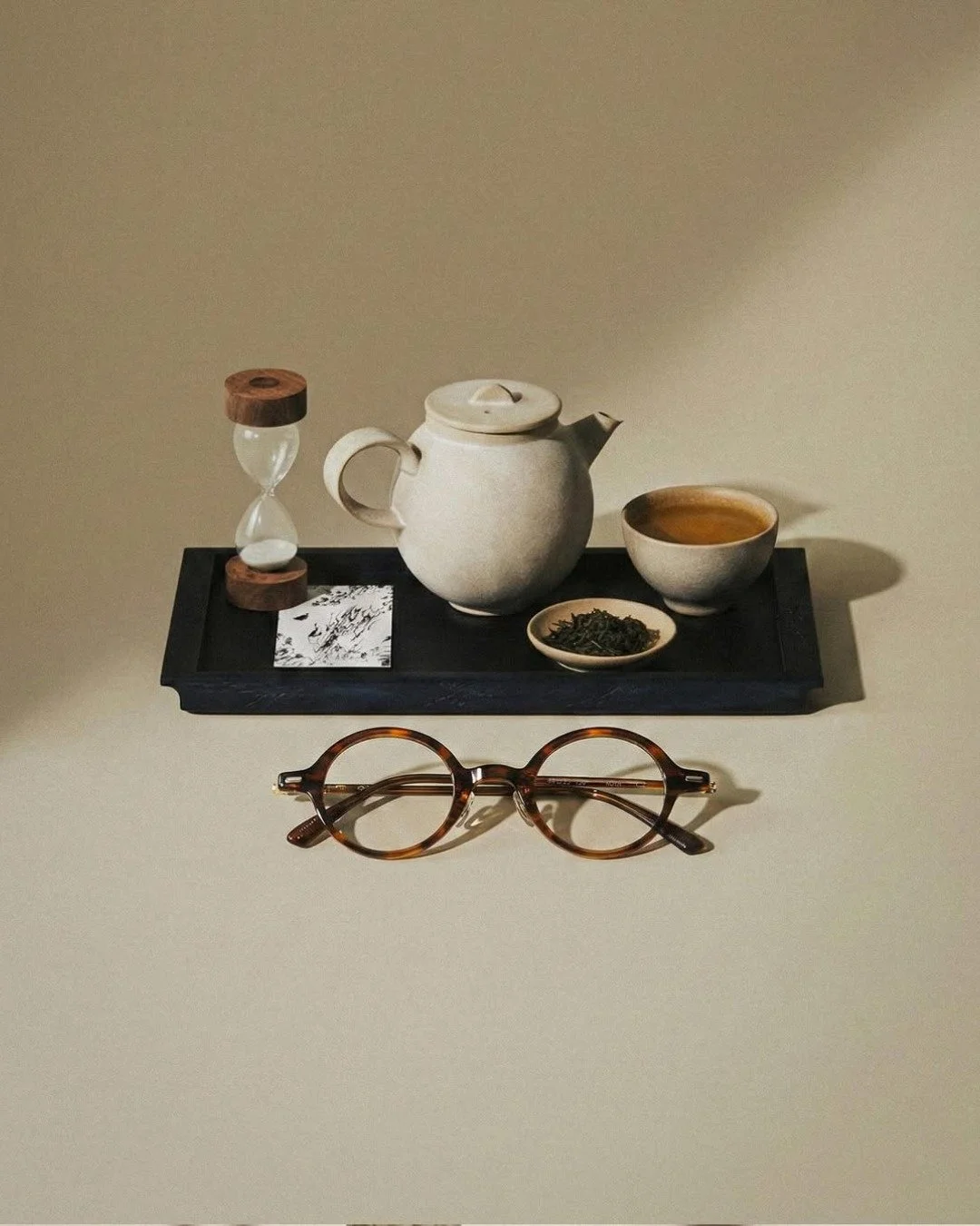 The best glasses usually aren't the ones people notice first.

They're the ones you keep reaching for.

Day after day.

That's what we like about LASH.

Clean shapes.
Quiet colours.
Easy to live with.

&rarr; Swipe through and see which pair feels mo