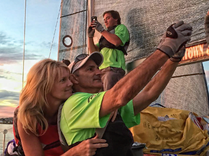 Sunset selfies for yachting social media
