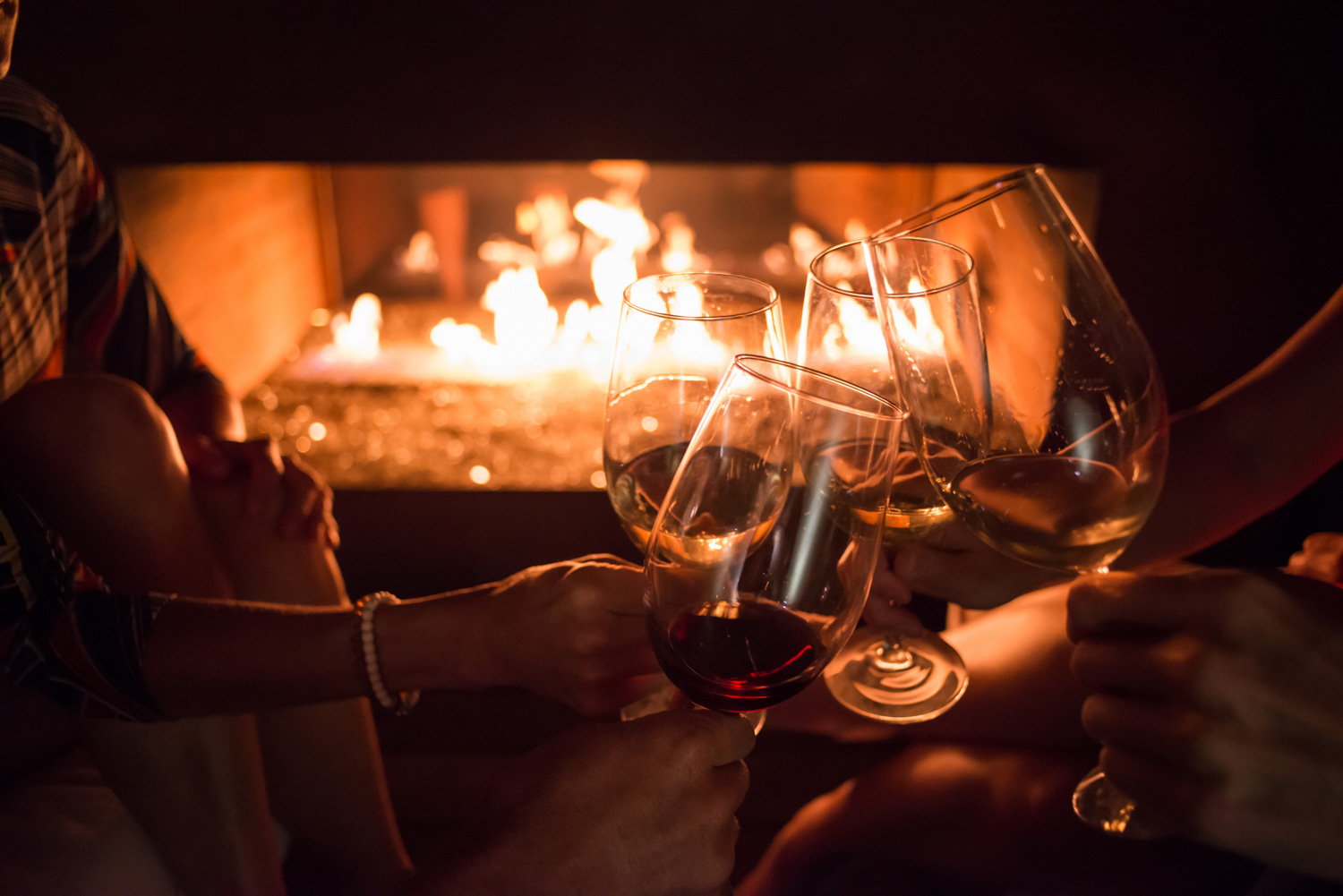 wine_glasses_cheers_fire.jpg