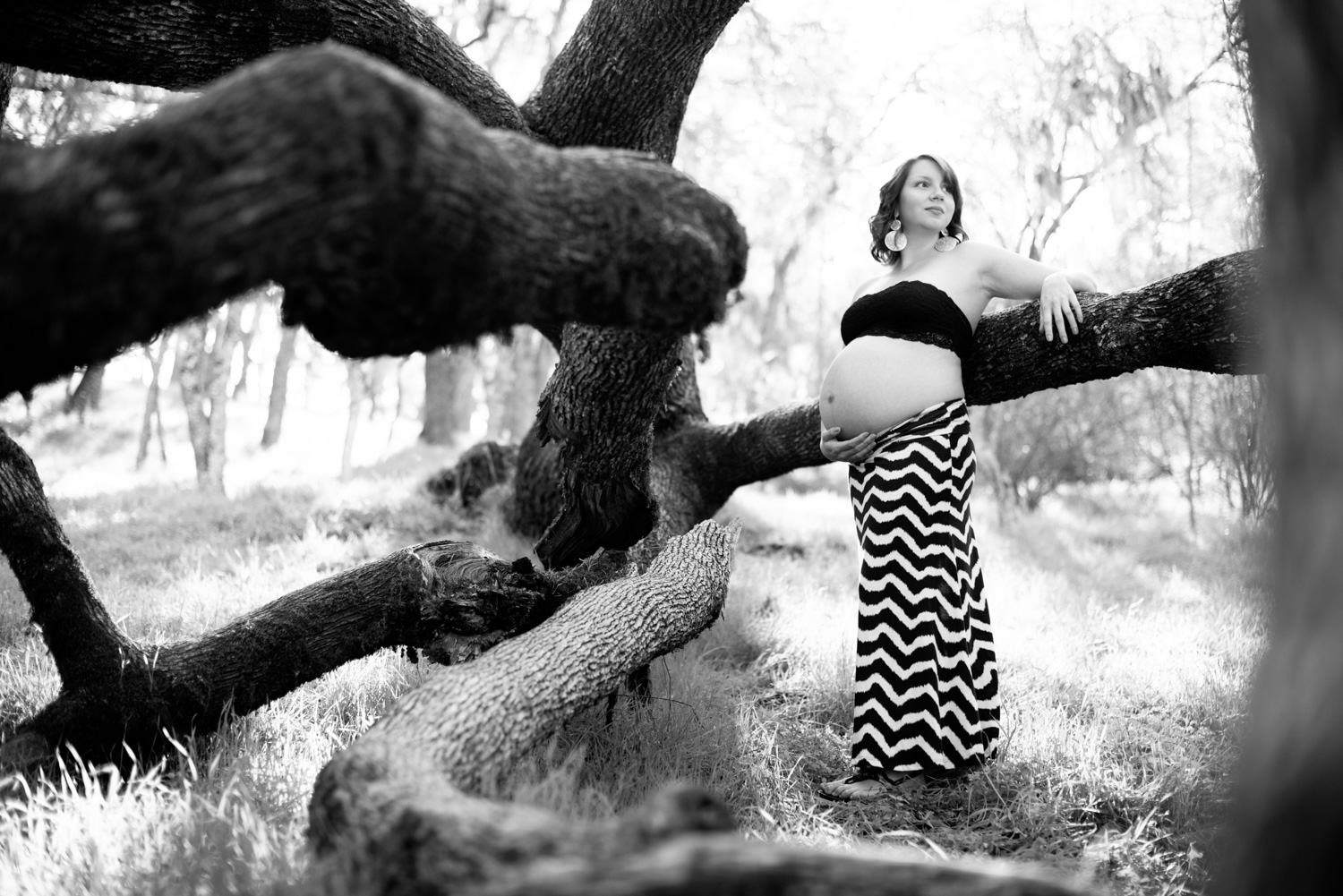portrait_pregnant_woman_jim_green_trail.jpg