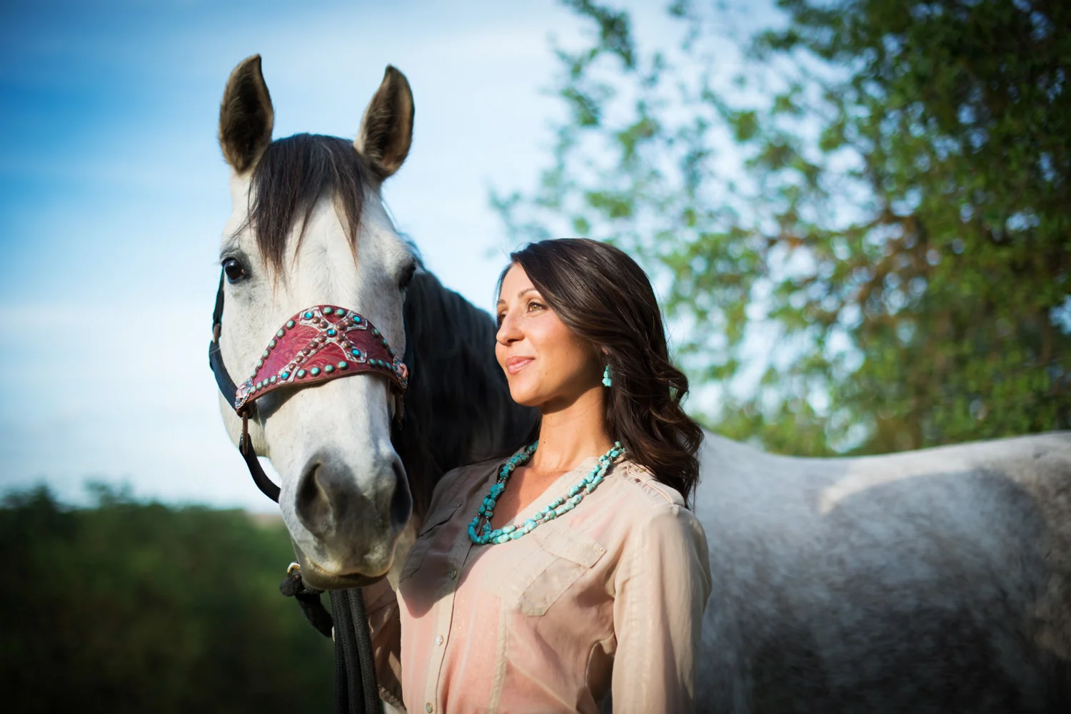 portrait_woman_horse.jpg