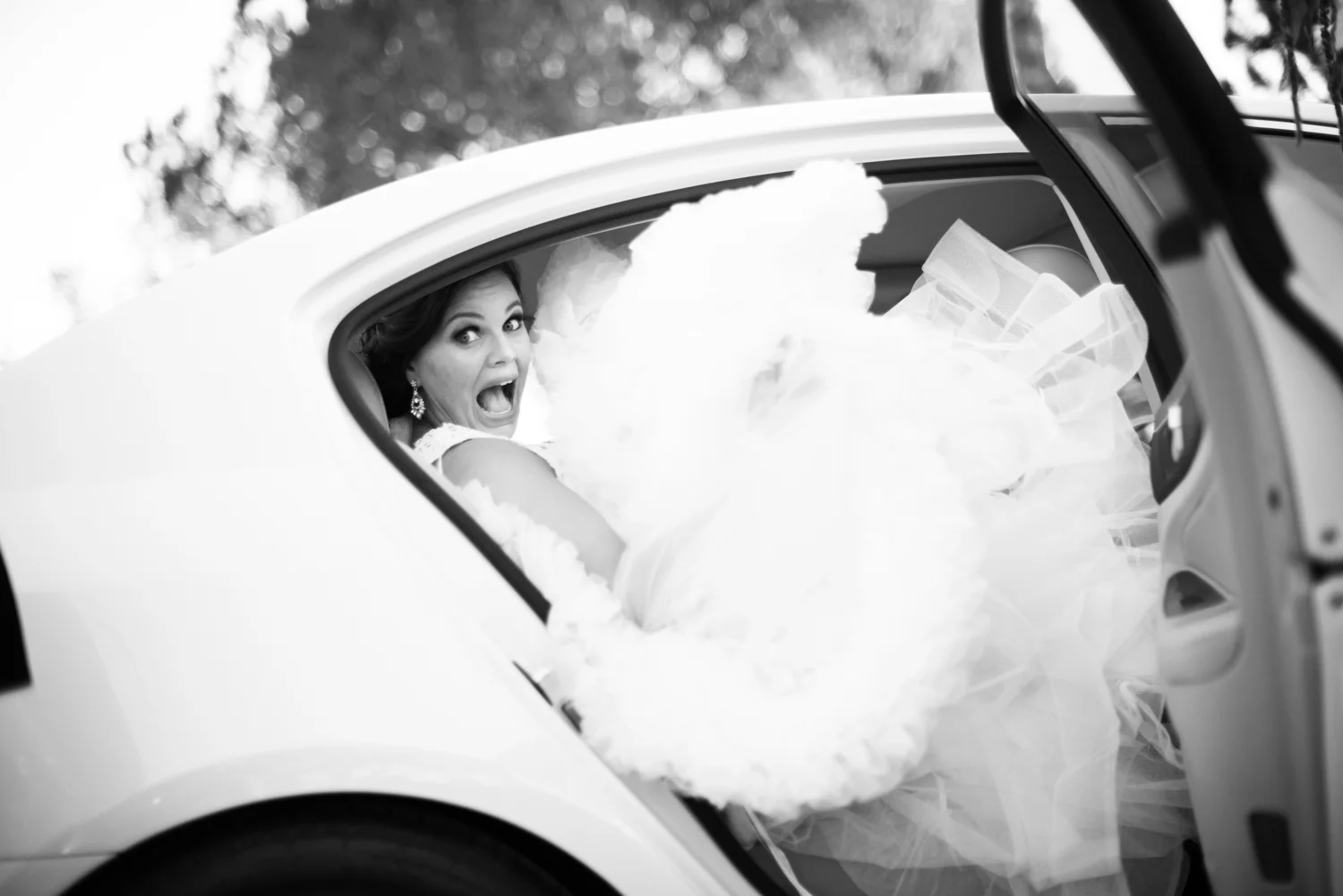 wedding_bride_dress_car.jpg