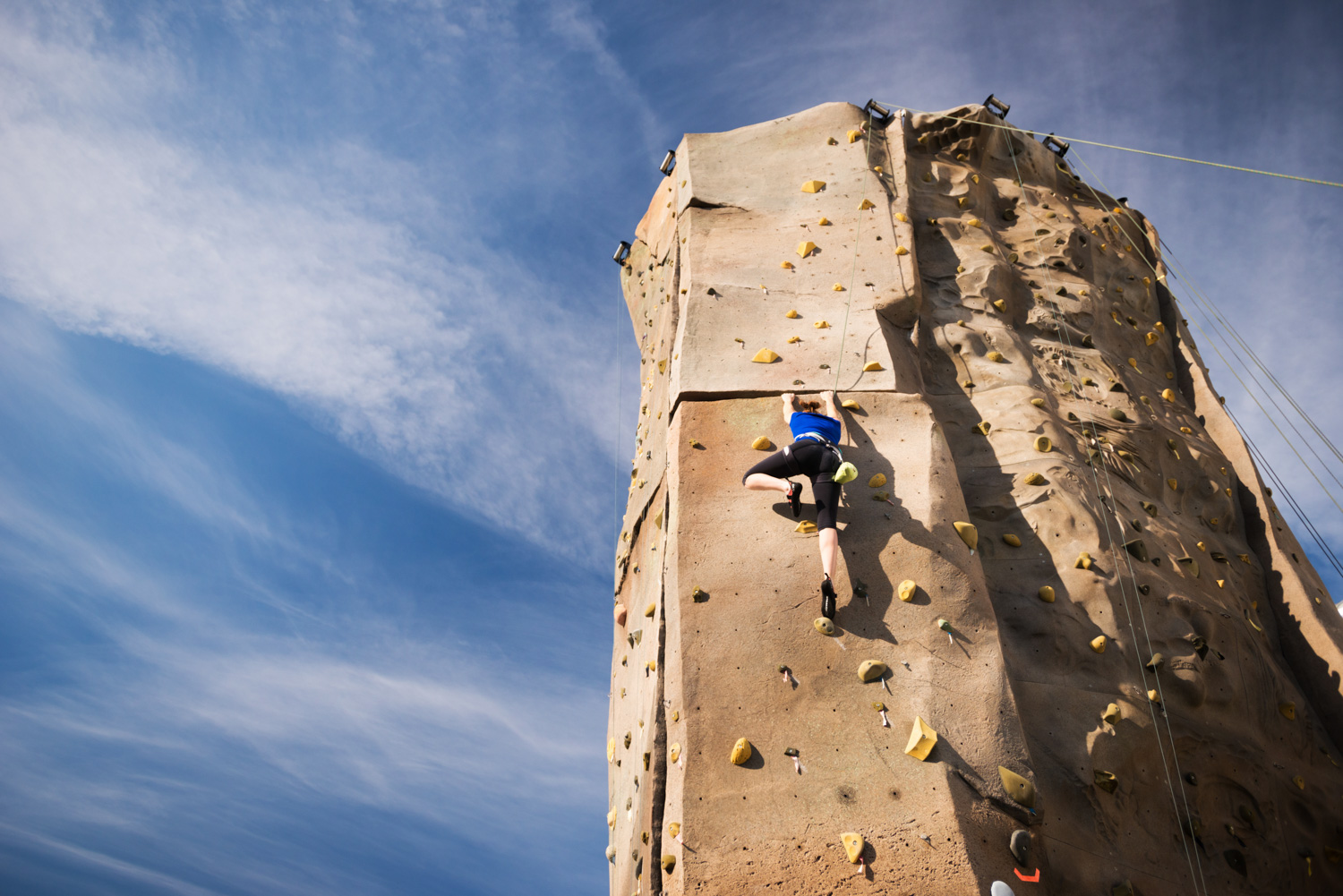 cal_poly_san_luis_obispo_climbing_wall_rec_center.jpg