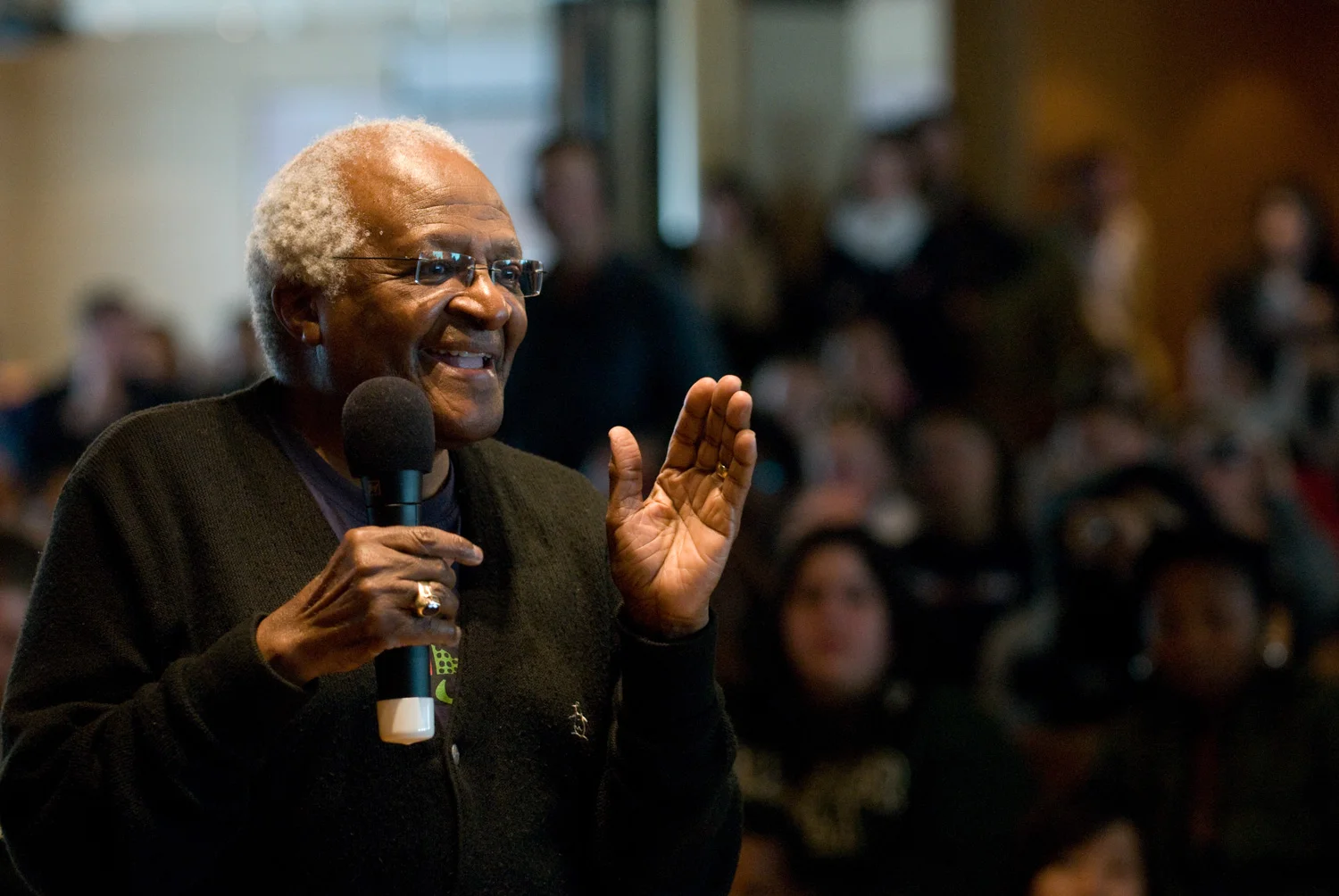 semester_at_sea_desmond_tutu.jpg