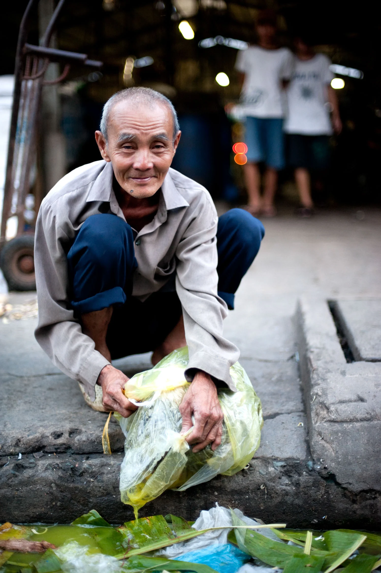 asia_travel_vendor_man_street_market.jpg