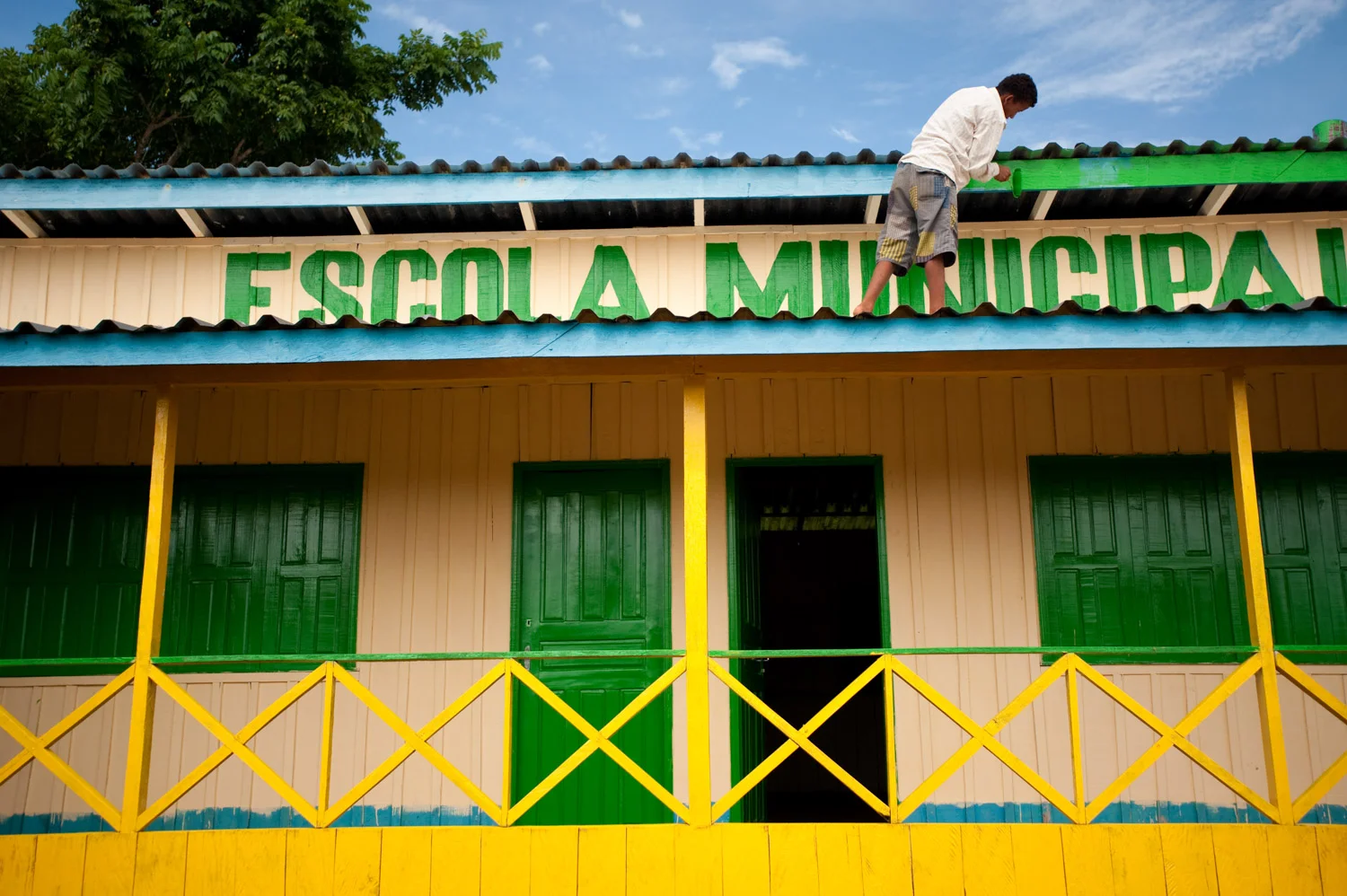 brazil_travel_escola_school_amazon.jpg