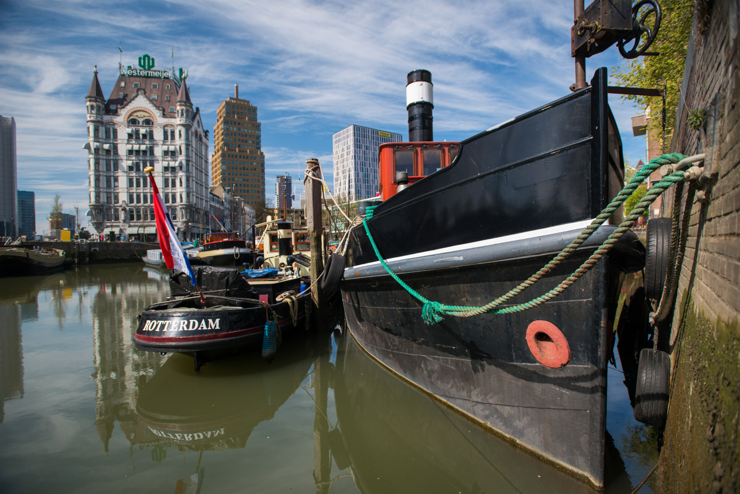 netherlands_nederland_rotterdam_harbor_boat.jpg