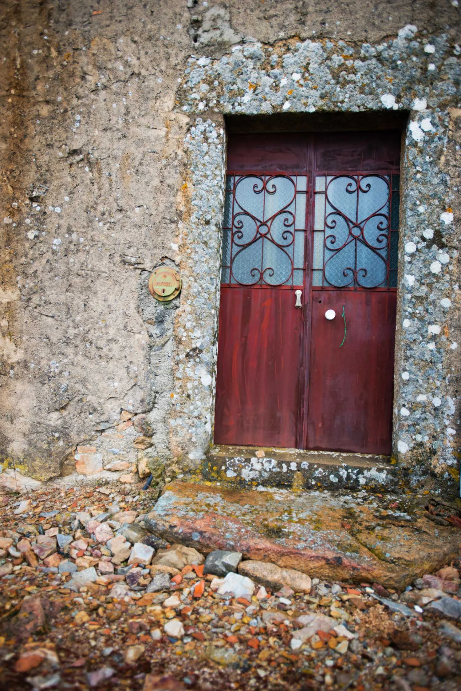 portugal_castelo_rodrigo_doorway.jpg