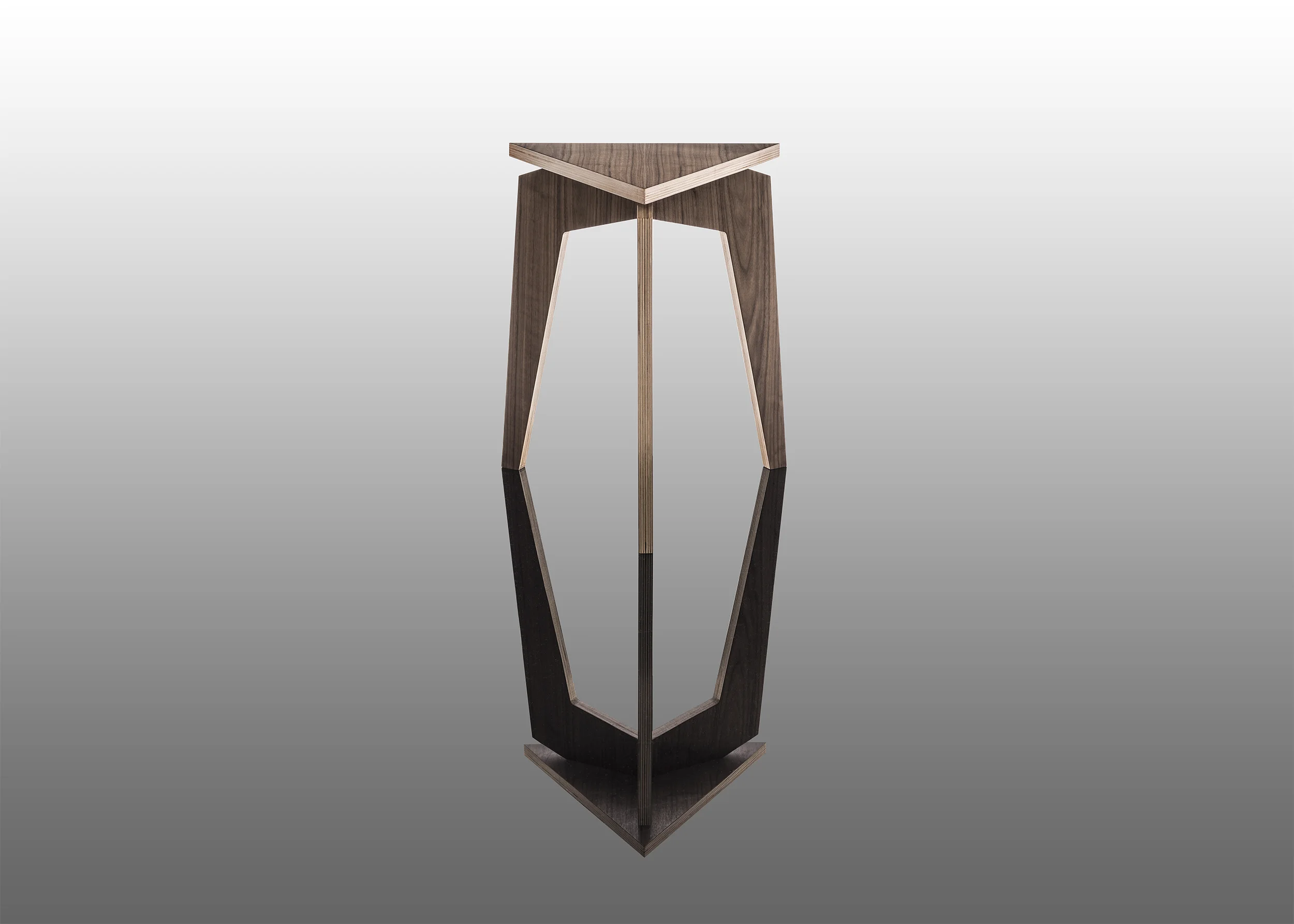 stool_walnut_1.jpg