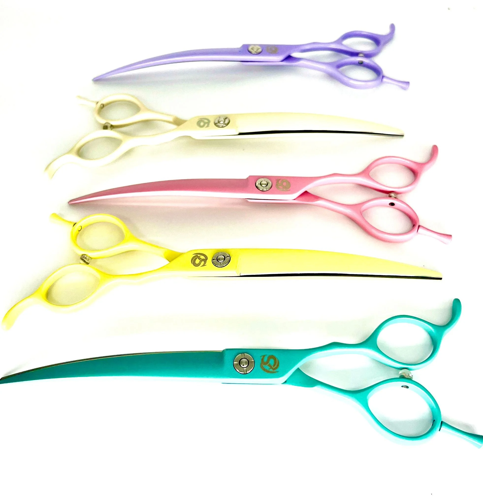 curved pastels3.jpg