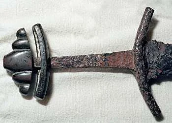 upper_guard_and_pommel.jpg