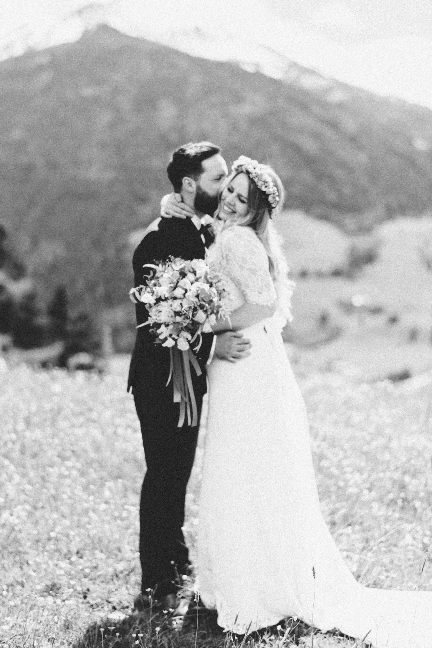 hochzeit-schloss-mittersill-heiraten-in-den-bergen-hochzeitsfotografin-mariagadringer-040.jpg