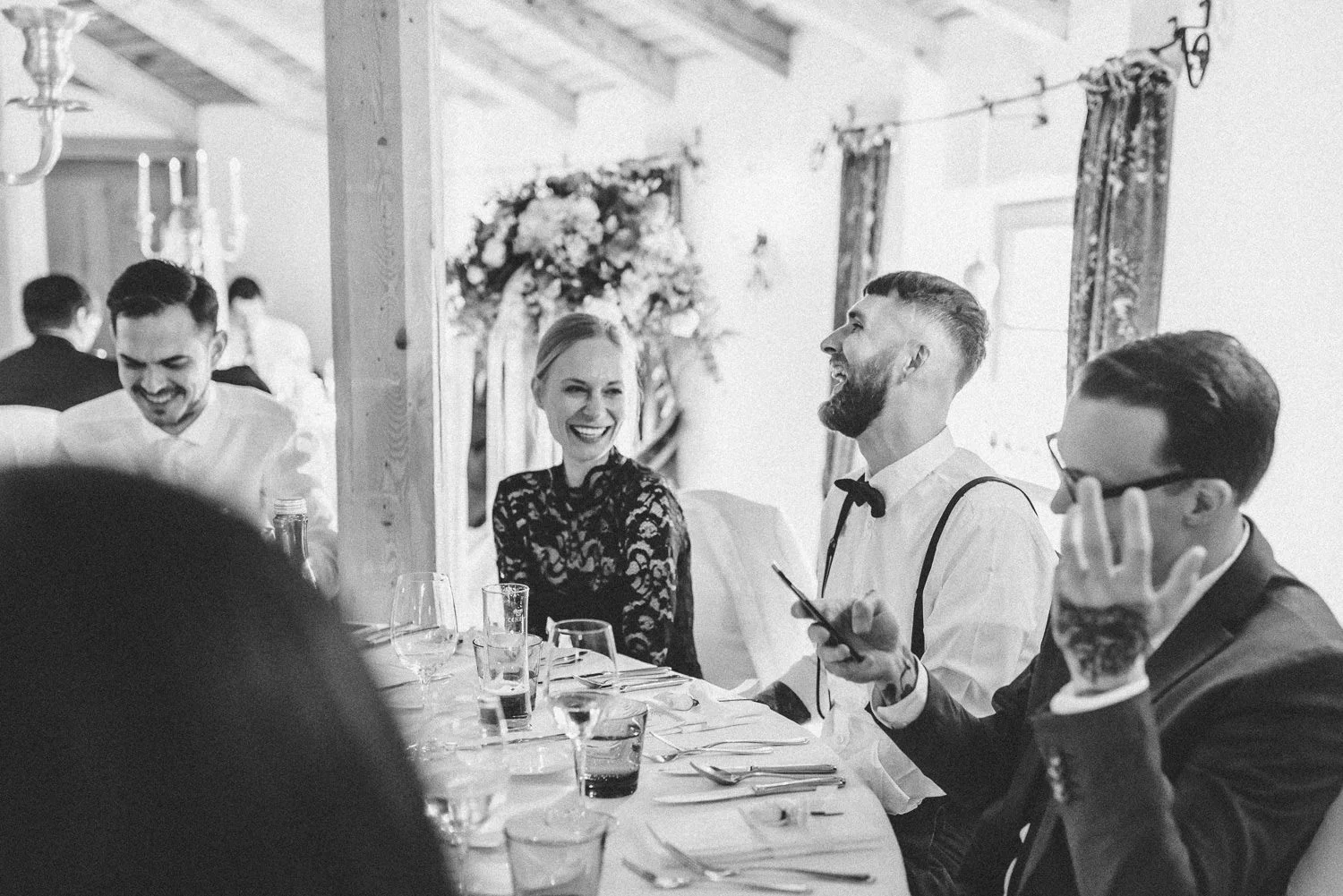hochzeit-schloss-mittersill-heiraten-in-den-bergen-hochzeitsfotografin-mariagadringer-088.jpg