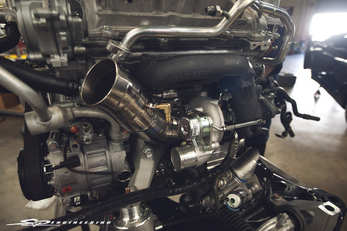 • SPE950 Factory Upgrade Turbochargers • Garrett GTX Cartridge, Fully-machined Billet Compressor Wheel • Dual Ball Bearing, Oil & Water-cooled • High-temp Manifold Coating • Garrett GT Actuators • SPE Spec TiTek 3″ Titanium Turbo Outlet Pipe • SPE Spec TiTek High Volume Fuel Rail Kit