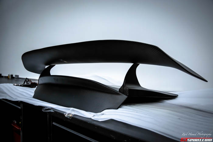 * WE DO NOT OWN ANY RIGHTS TO THESE IMAGES. ALL IMAGES BELONG TO GTSPIRIT.COM. * RevoZport is always out to innovate creative products to set us in awe. In this case, up and coming race car driver, Jonny Cocker, collaborated a new line with RevoZport to come up with what will be called “JCR Limited Edition”. GTspirit was offered a rad opportunity to check out the very first JCR Edition GT-R by RevoZport.