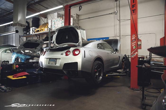 A year ago from today, Cranberry brought in his second GT-R for an SPE950R package. You may recognize or read all about it here . “Why is it back?”, you might ask. It came back for some upgrades to push the numbers up to the 1,000’s; SPE1000R upgrade from the already great, powerful and consistant 950R package. Cranberry wanted more, so we delivered.