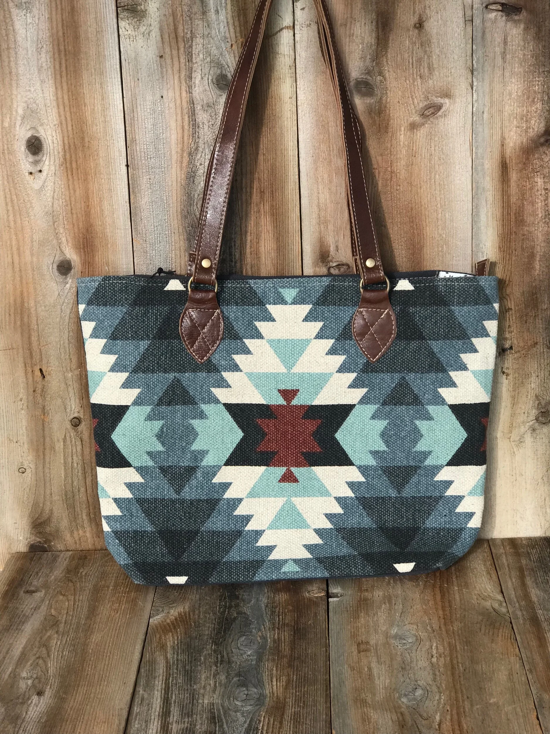 6148743B-E904-4448-B827-50212F36818D