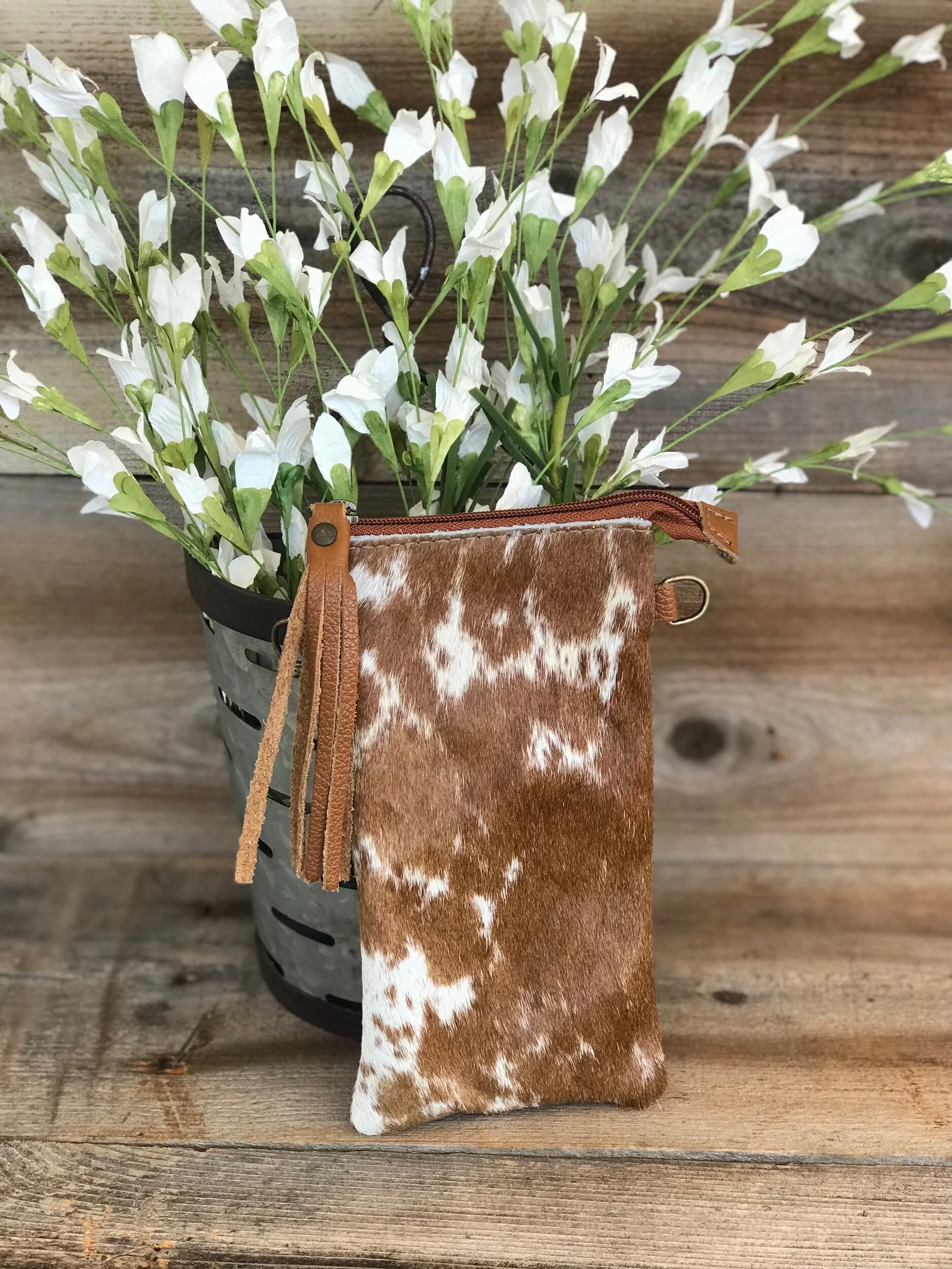 20A97CE1-29CF-427A-9FA1-FF13A3C8CCB5