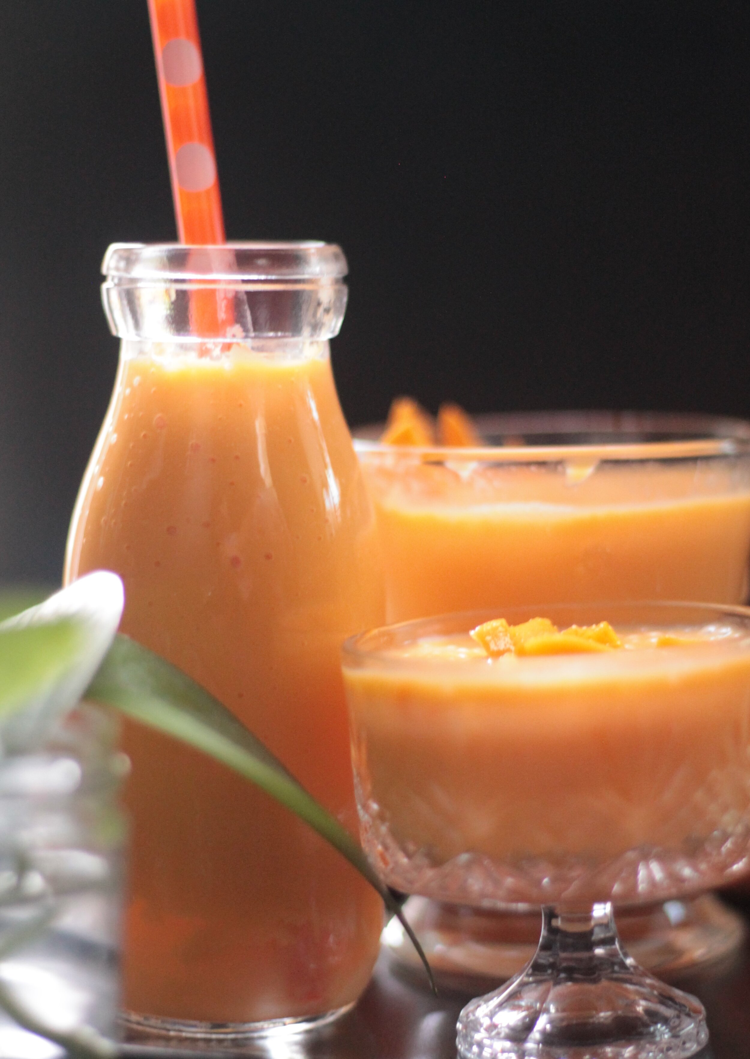 Spiced Mango Lassi Smoothie Recipe - Dole® Sunshine