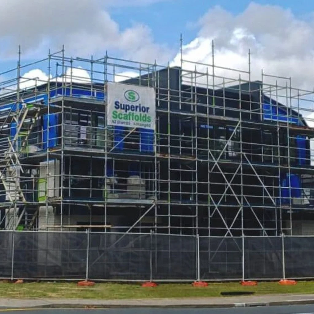 Full perimeter access now in place on this large residential build, keeping the site safe and allowing multiple trades to work efficiently across all levels.

On to the next one &mdash; busy week ahead for the crew.

If you&rsquo;ve got an upcoming p