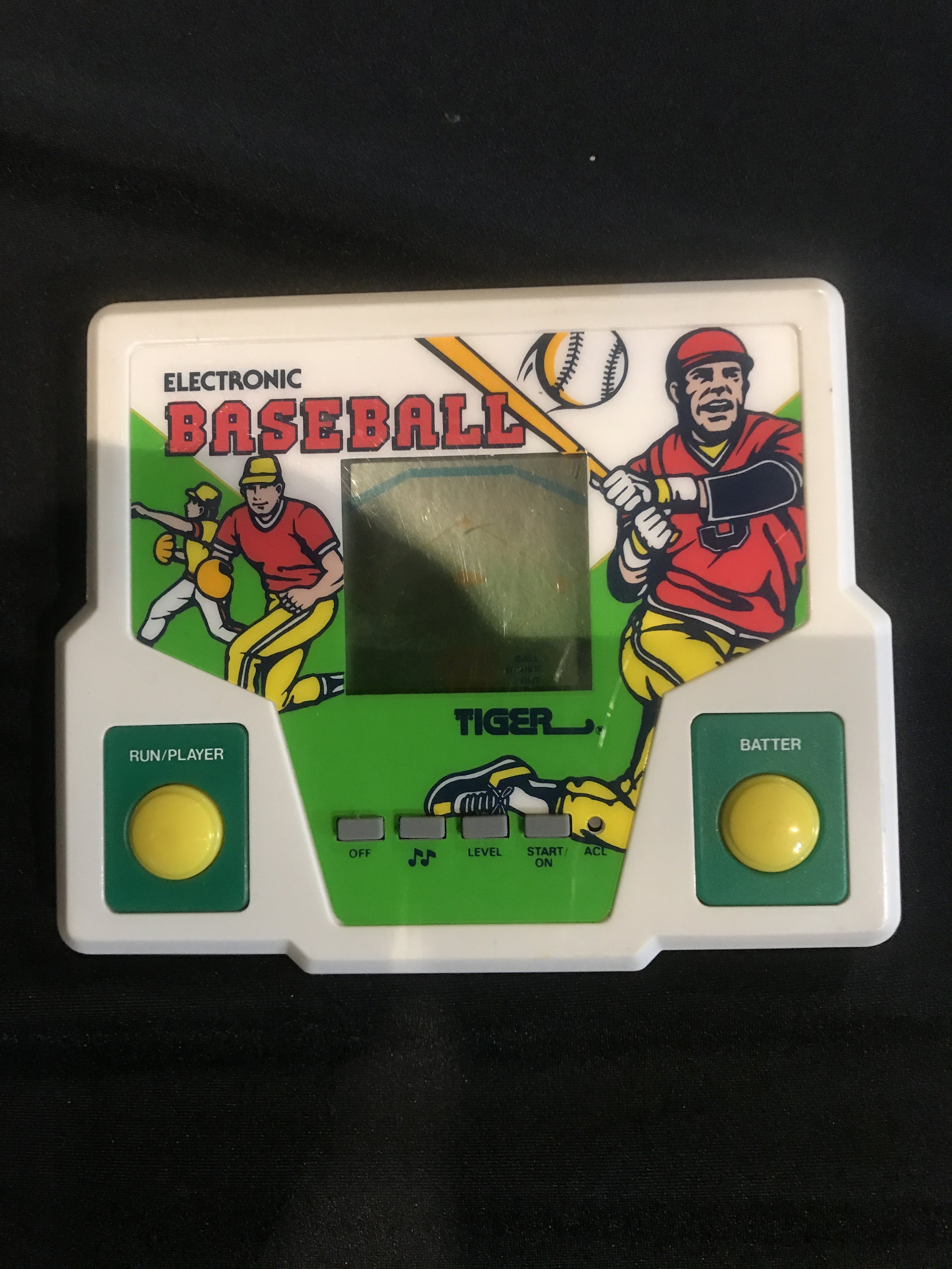 old electronic baseball game