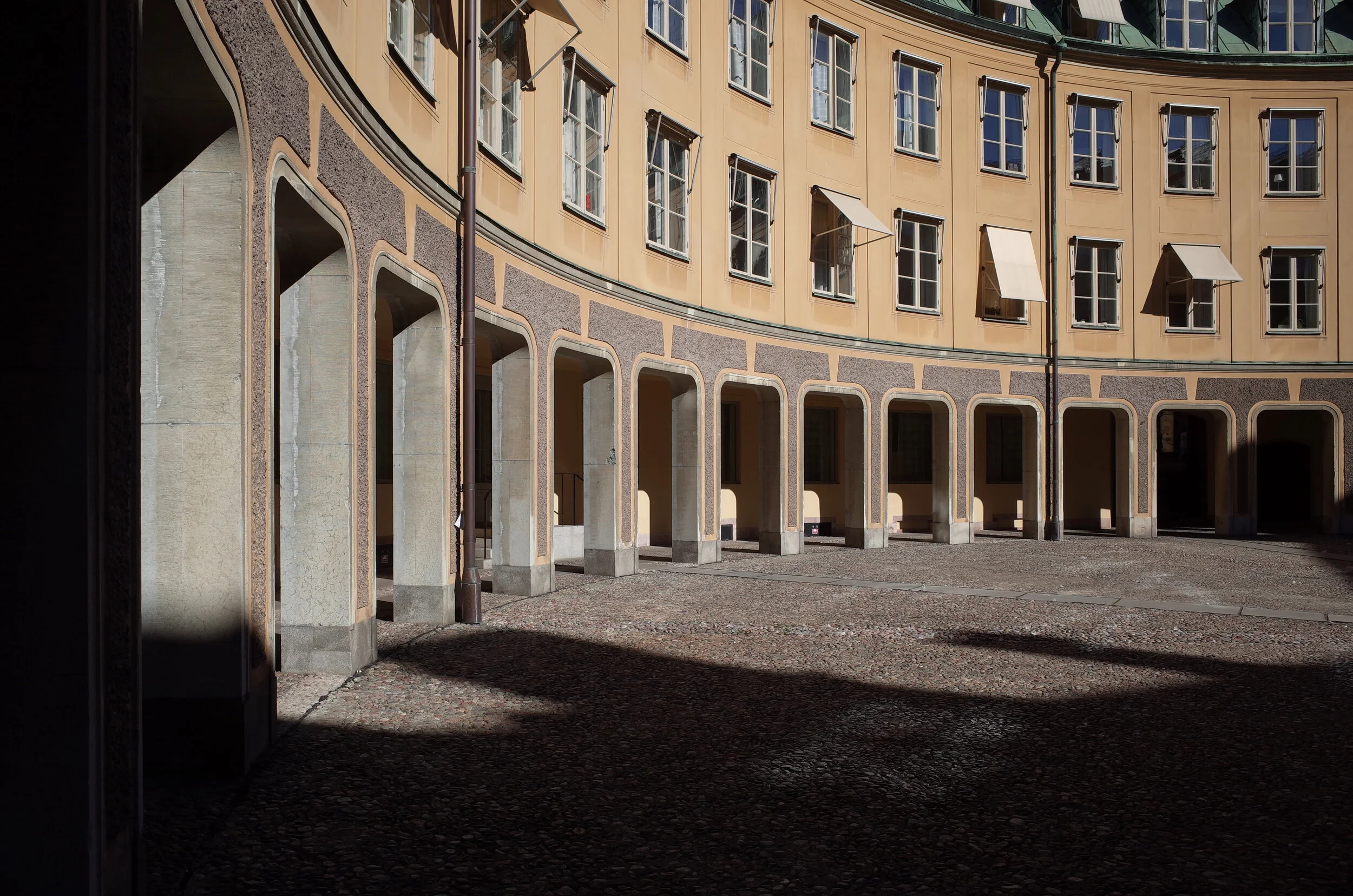 R0015280a.jpg