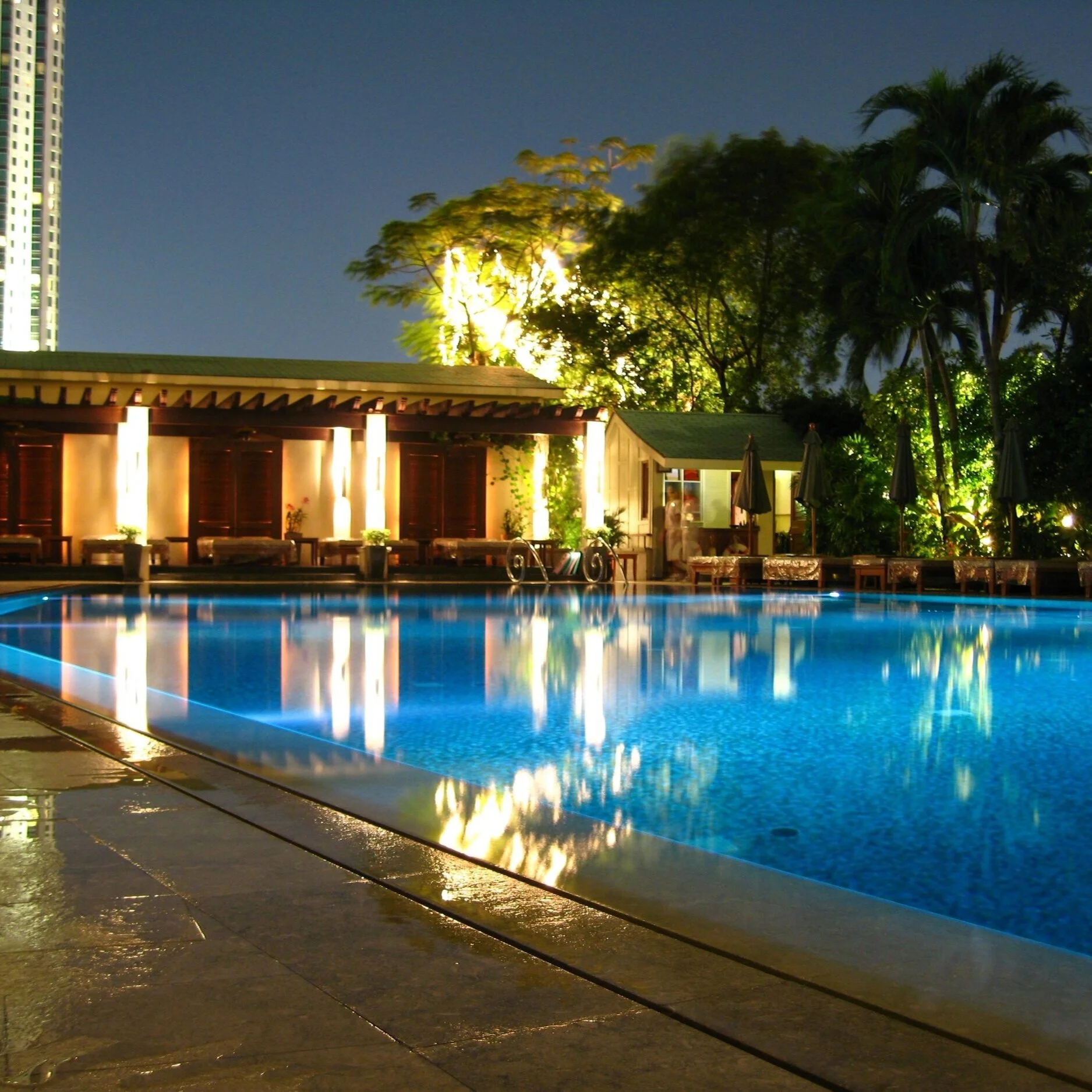 Pool Lights and Lighting
