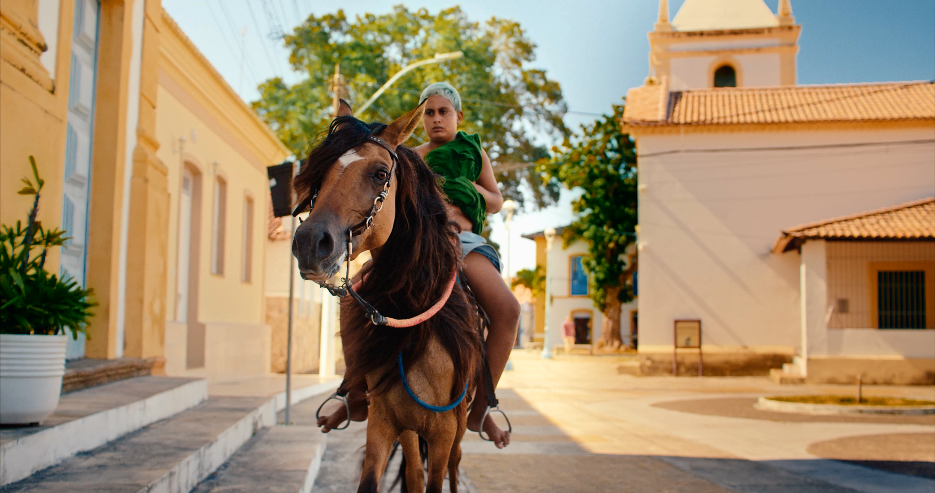 ALGORITMO_H264_4K.00_03_59_03.Still029.png