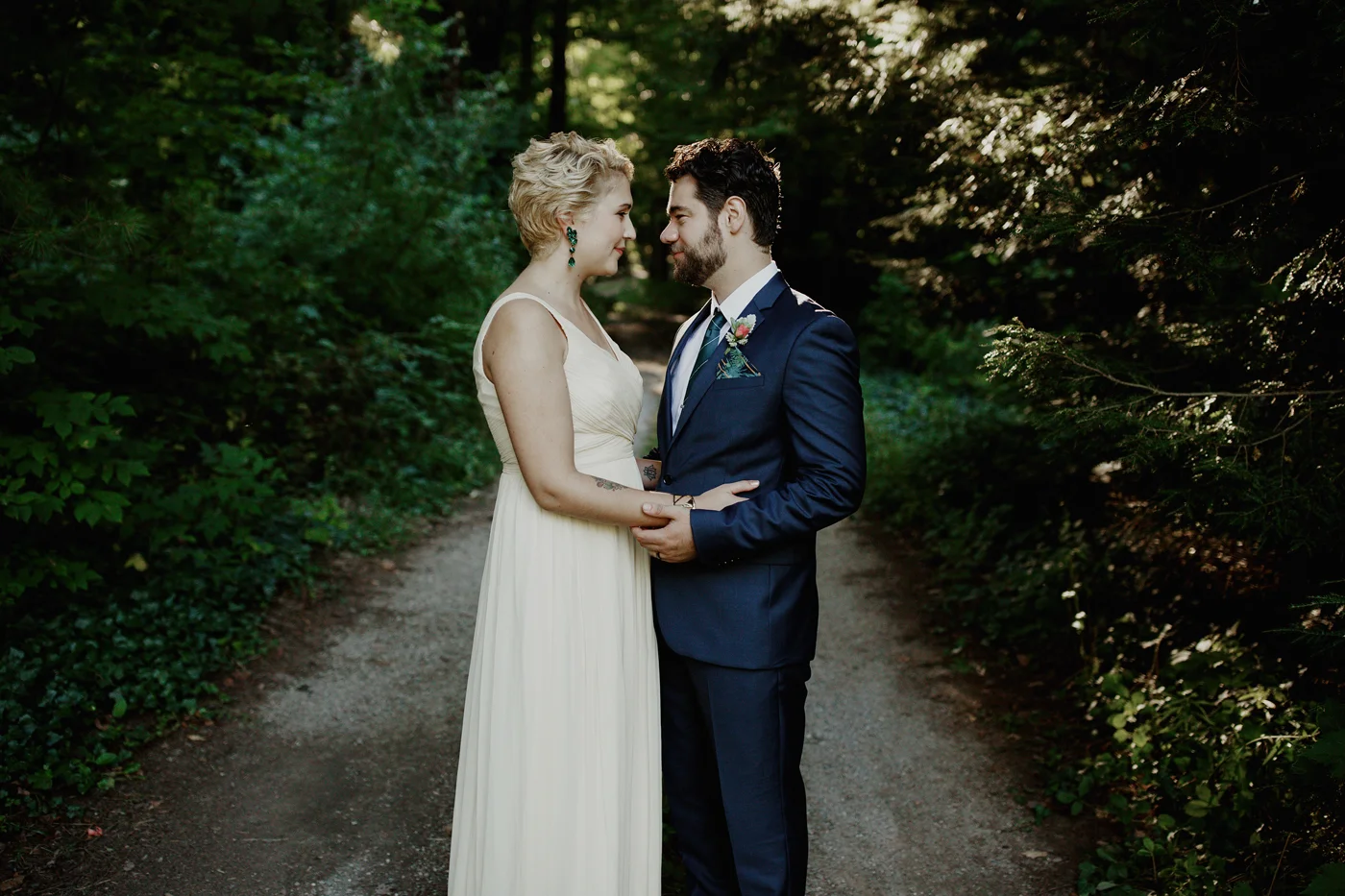 amandavanvels_backyardwedding_0311.jpg