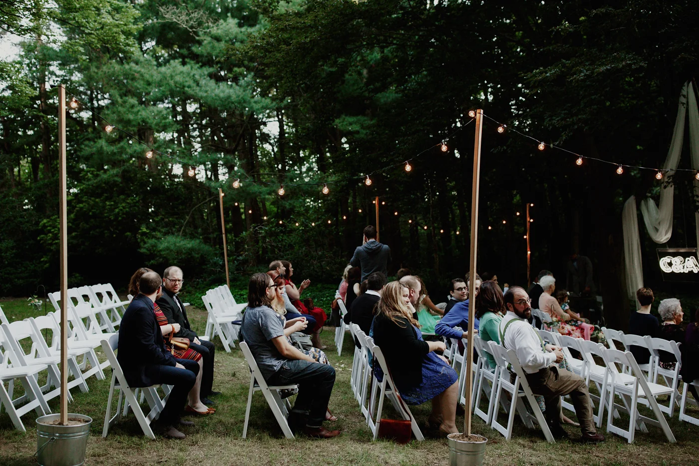 amandavanvels_backyardwedding_0581.jpg