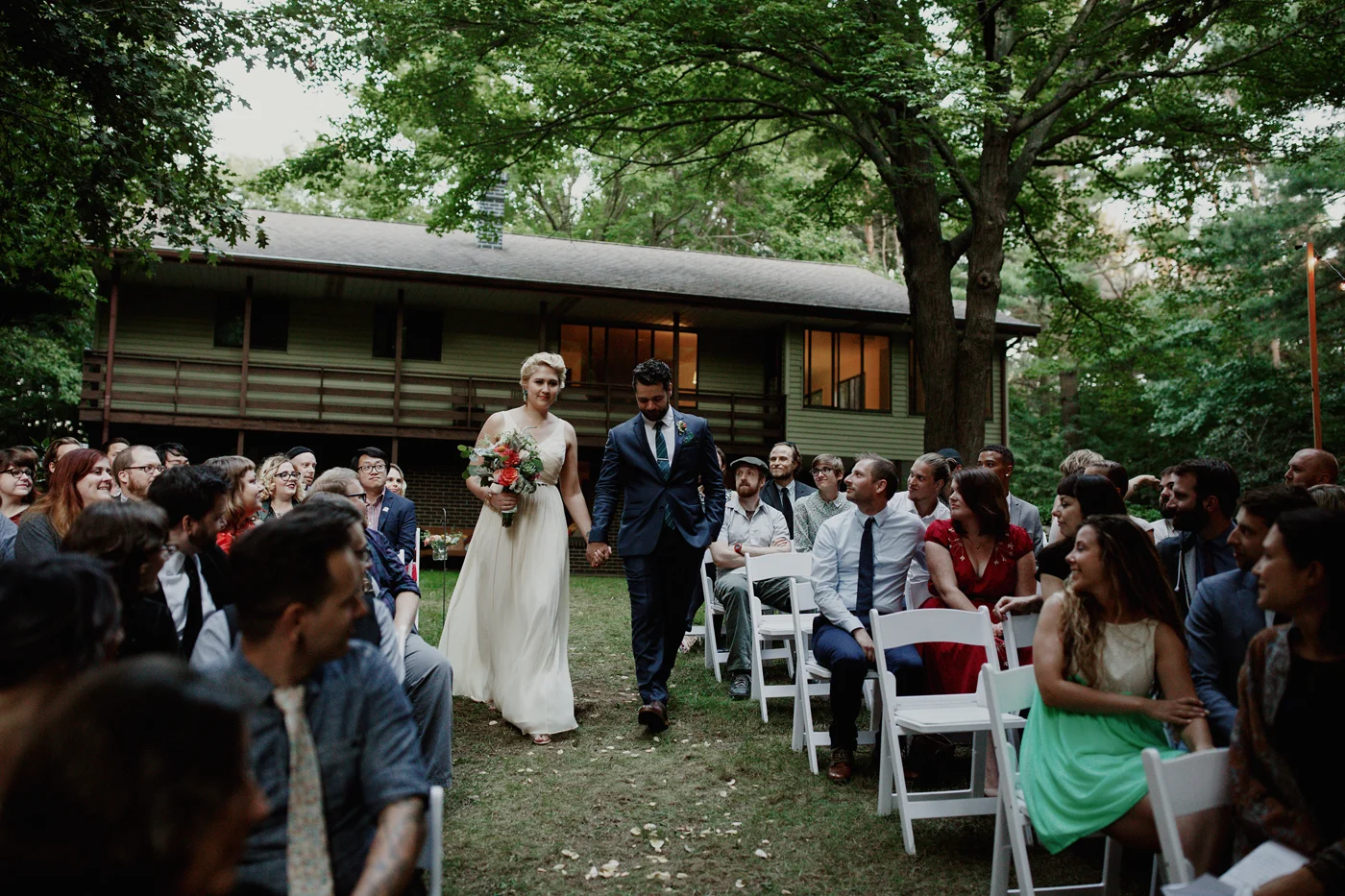 amandavanvels_backyardwedding_0641.jpg