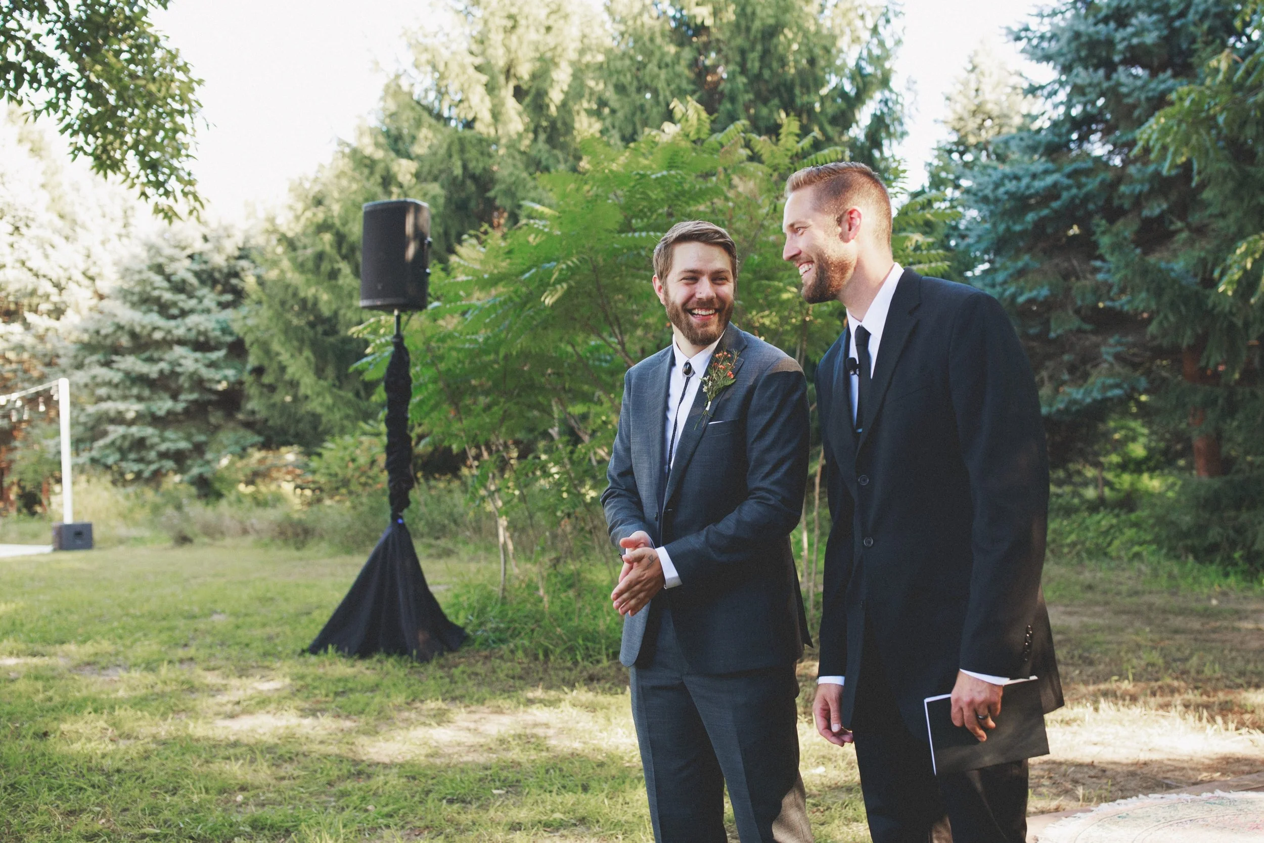 amanda_vanvels_grand_rapids_farm_barn_wedding_052.jpg