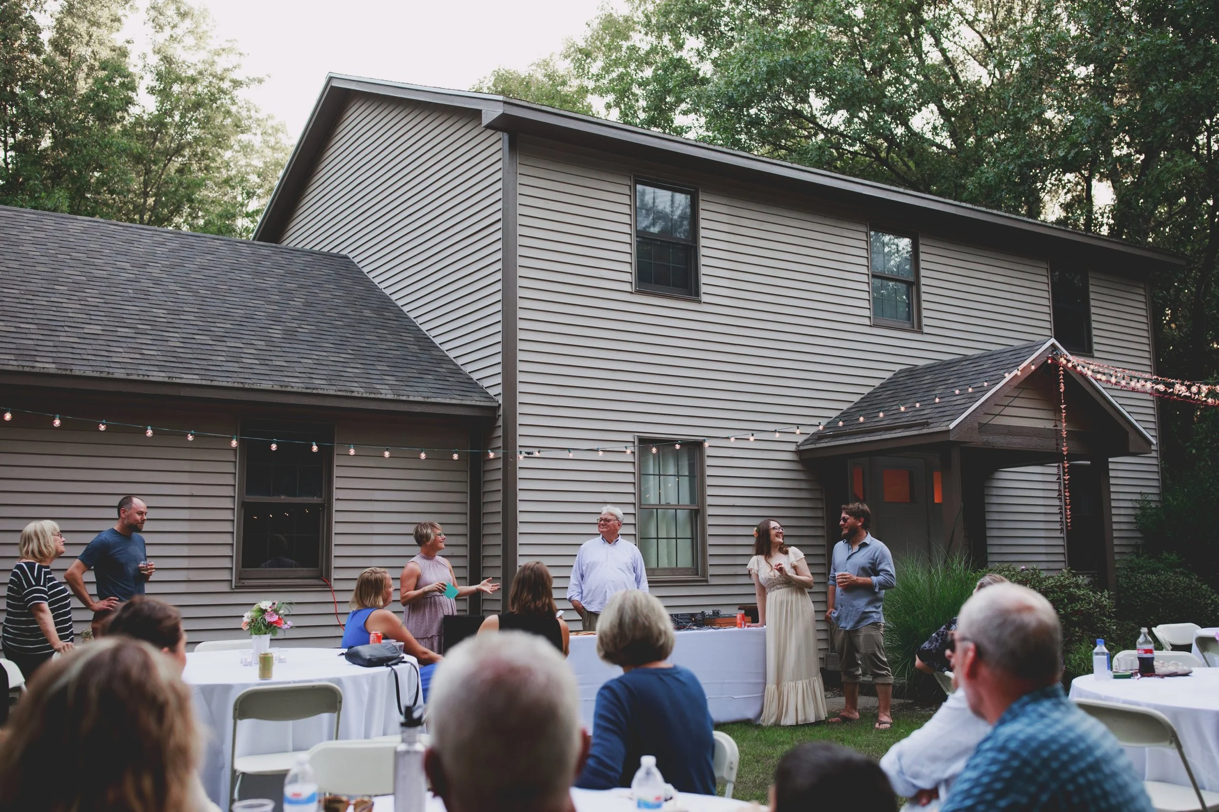 michigan_backyard_wedding_grand_rapids_117.jpg