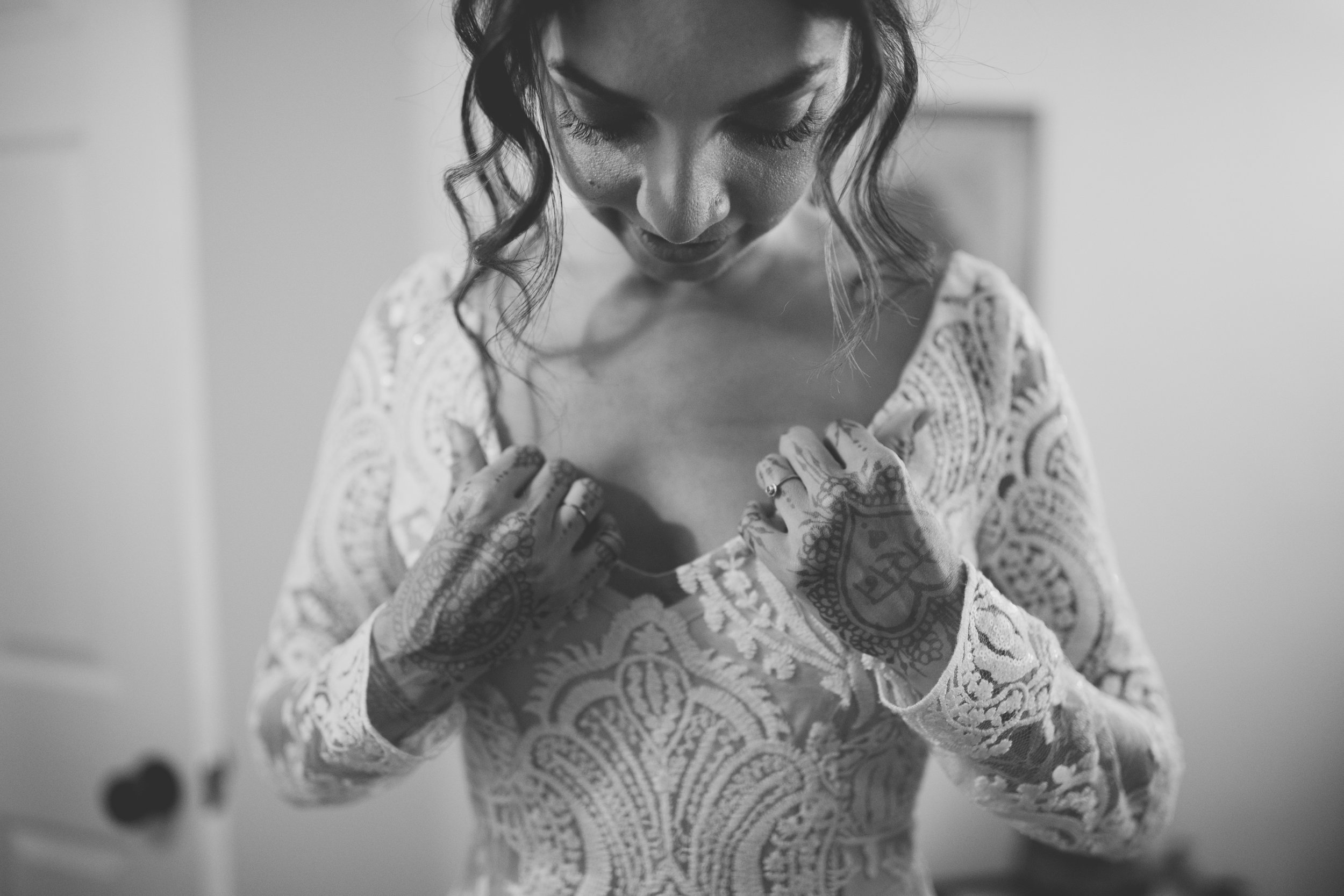 amanda_vanvels_joshua_tree_inn_wedding_021.jpg