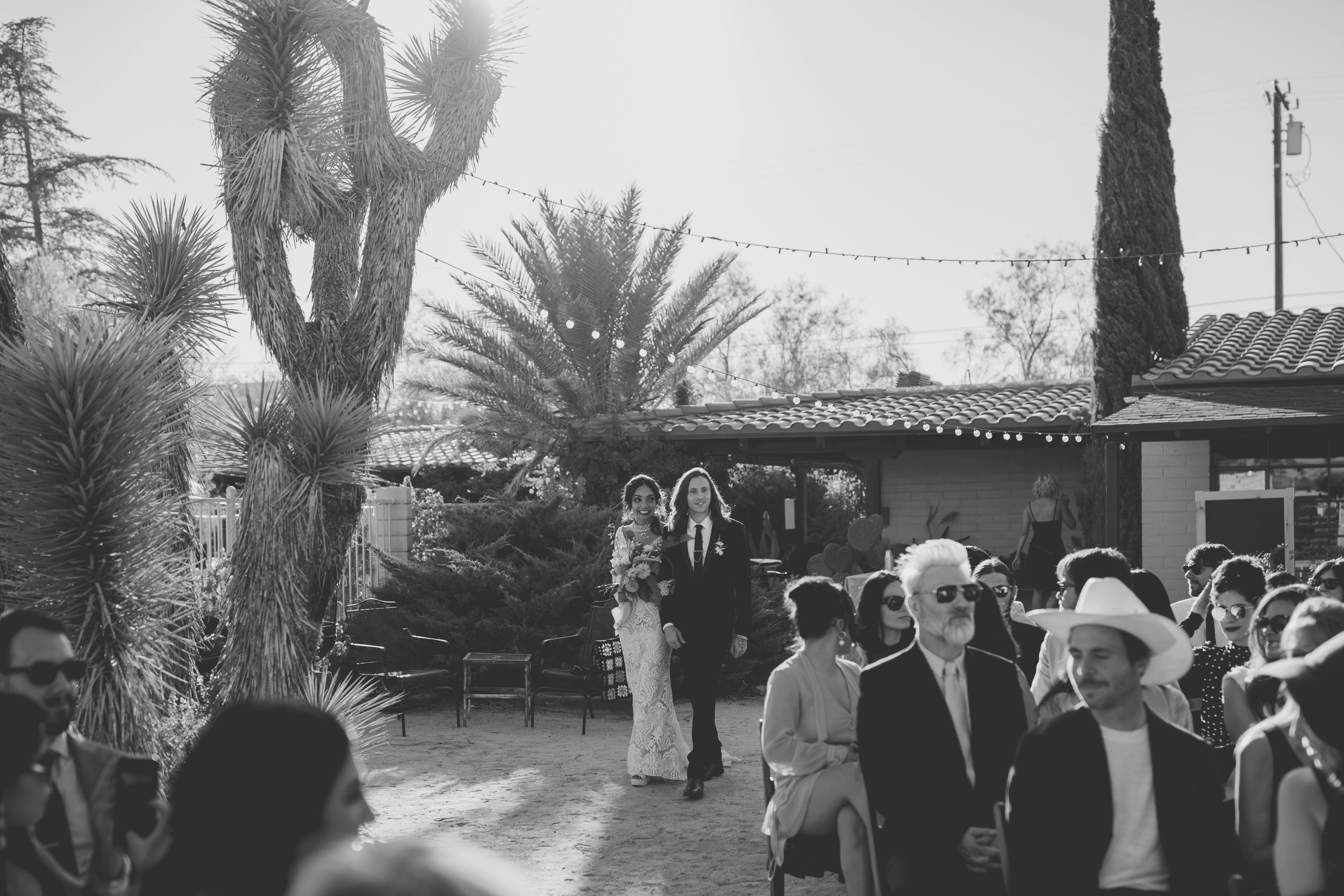 amanda_vanvels_joshua_tree_inn_wedding_071.jpg