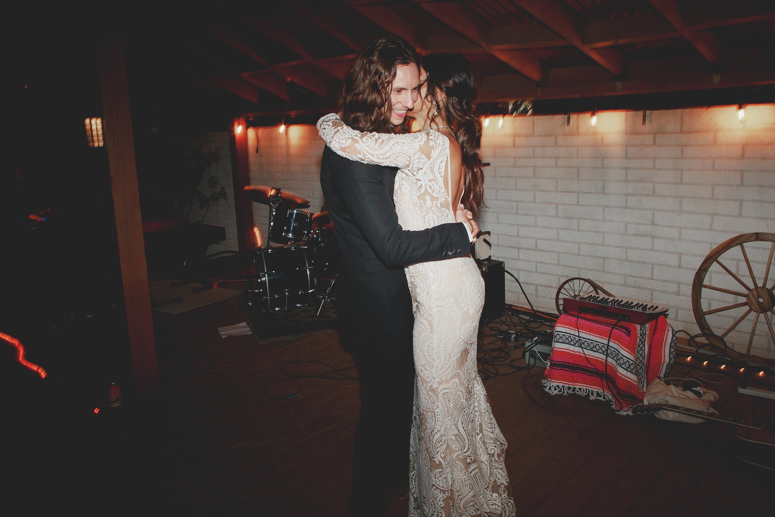 amanda_vanvels_joshua_tree_inn_wedding_192.jpg