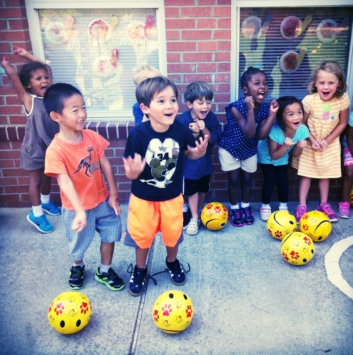 FREE HappyFeet Sessions at Daycares!