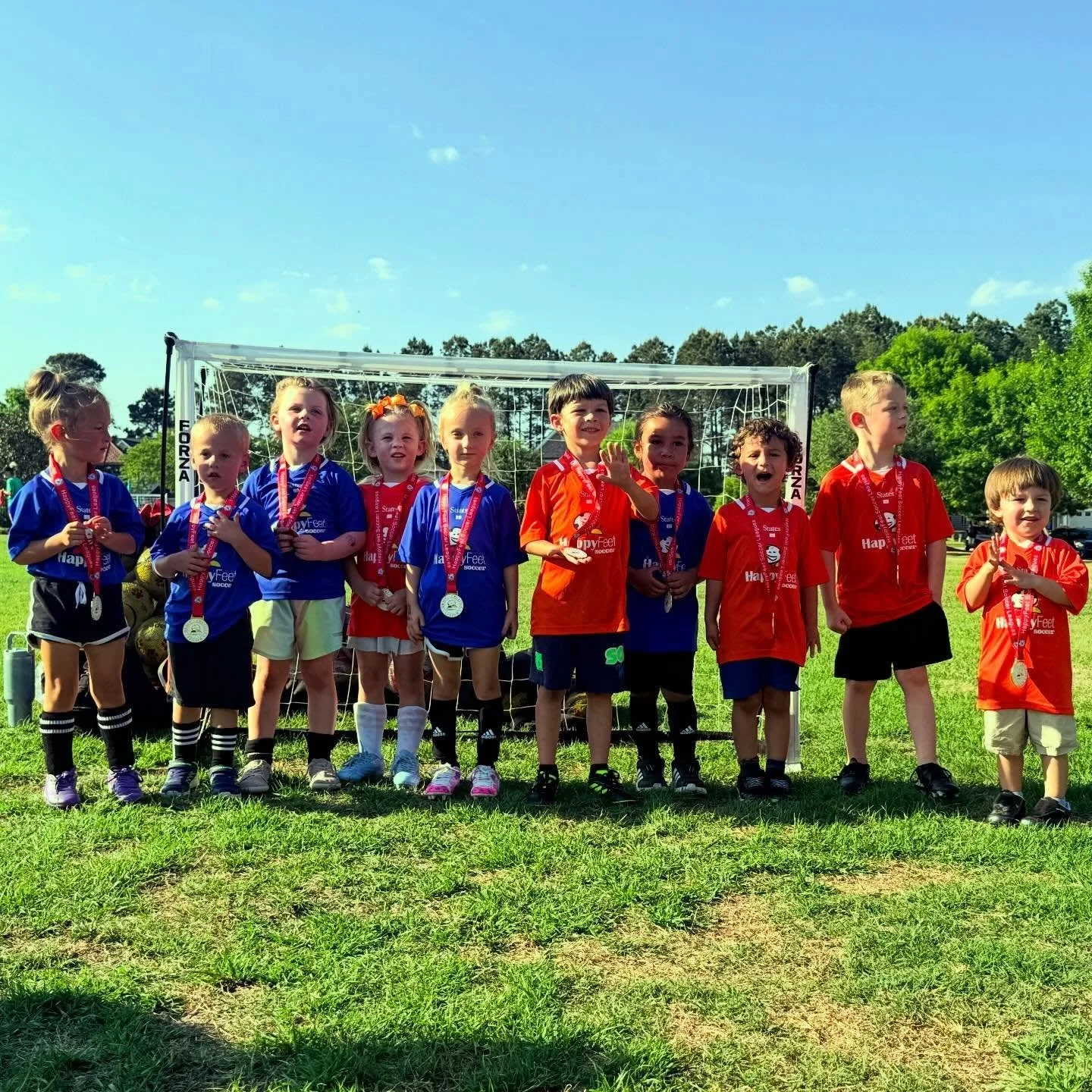 Making FUN memories at Cane Bay this Spring! We had a blast! Thanks for coming out and we hope to see you all soon! ⚽️ ❤️ 😃 

#happyfeetcharleston #summervillesc #charlestonsc #charlestonsoccer