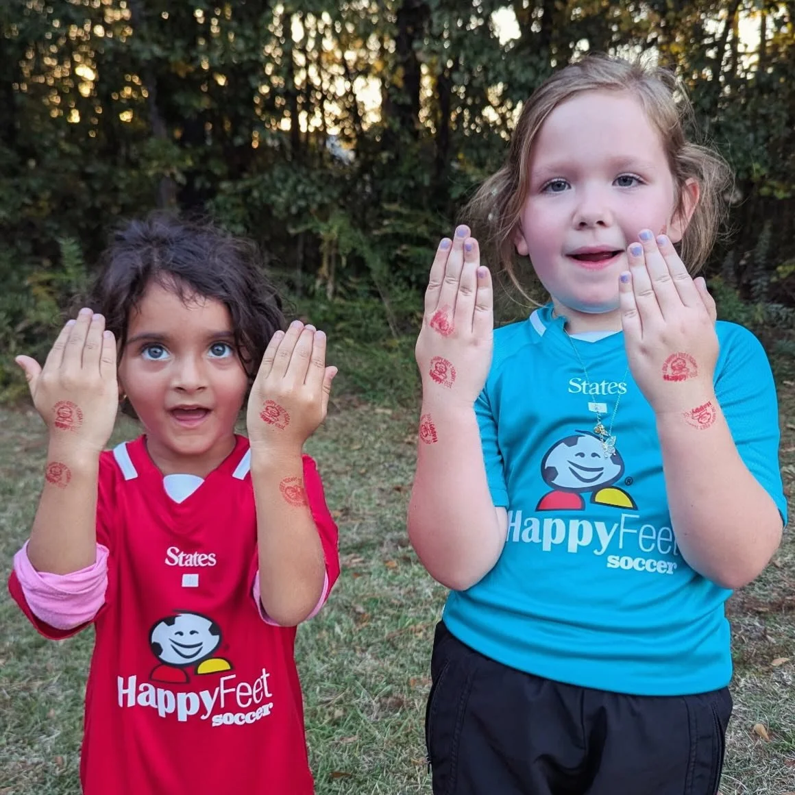 Super power stamps for game time super skills! 🦸🏻&zwj;♀️ 💪🏽 ⚽️ ❤️😃 👏🏼 

How many pullbacks, step overs, scissors and maradona skill moves can you do?

#happyfeetcharleston #charlestonsoccer #charlestonsc