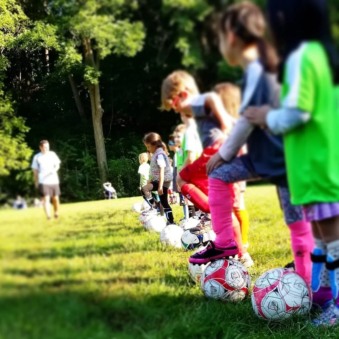 Boys & Girls ages 5 - 7 will learn how to use the soccer skills taught at practice in their games every weekend!