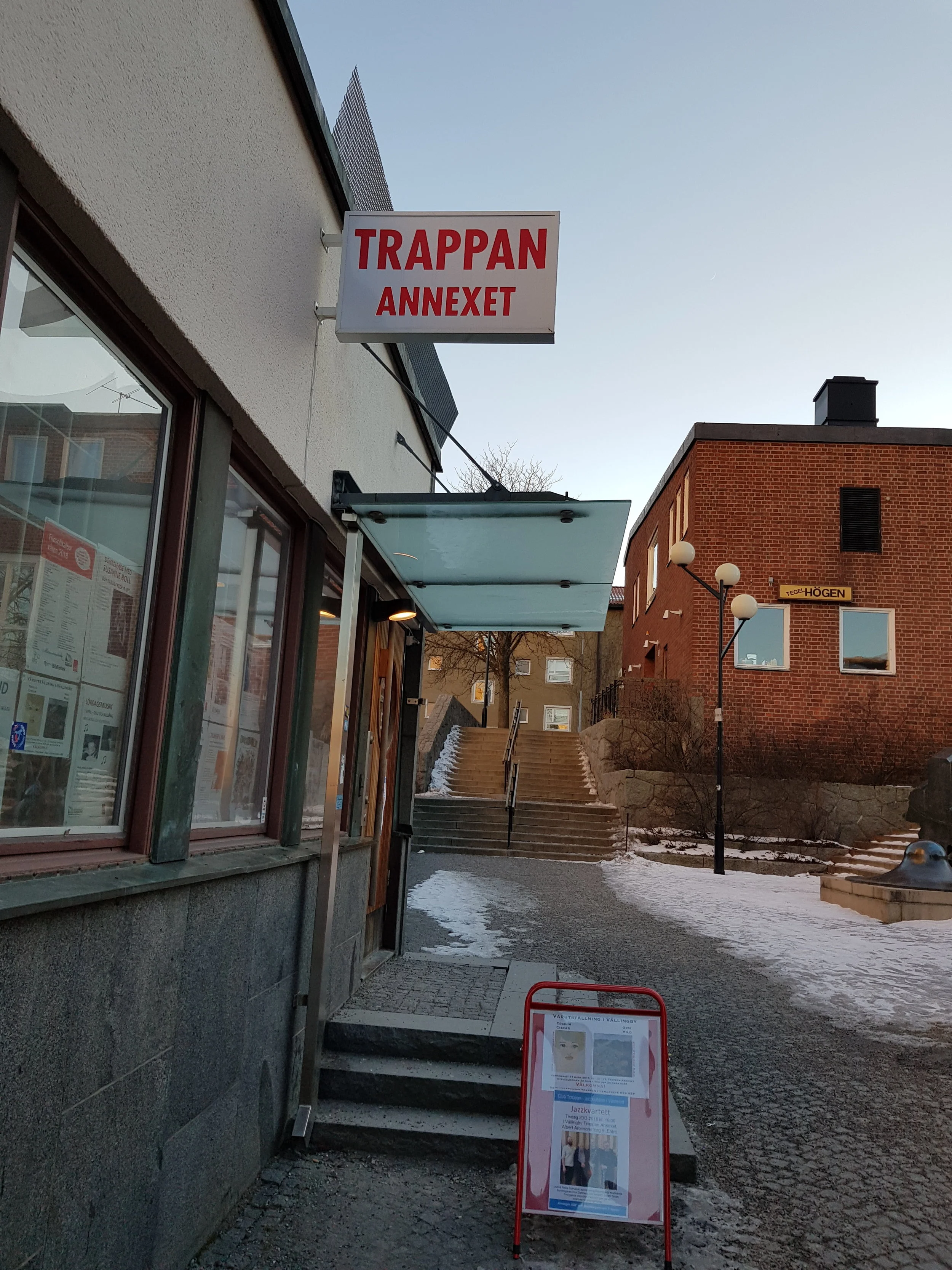 Entrén till utställningen - Trappan/Annexet i Vällingby