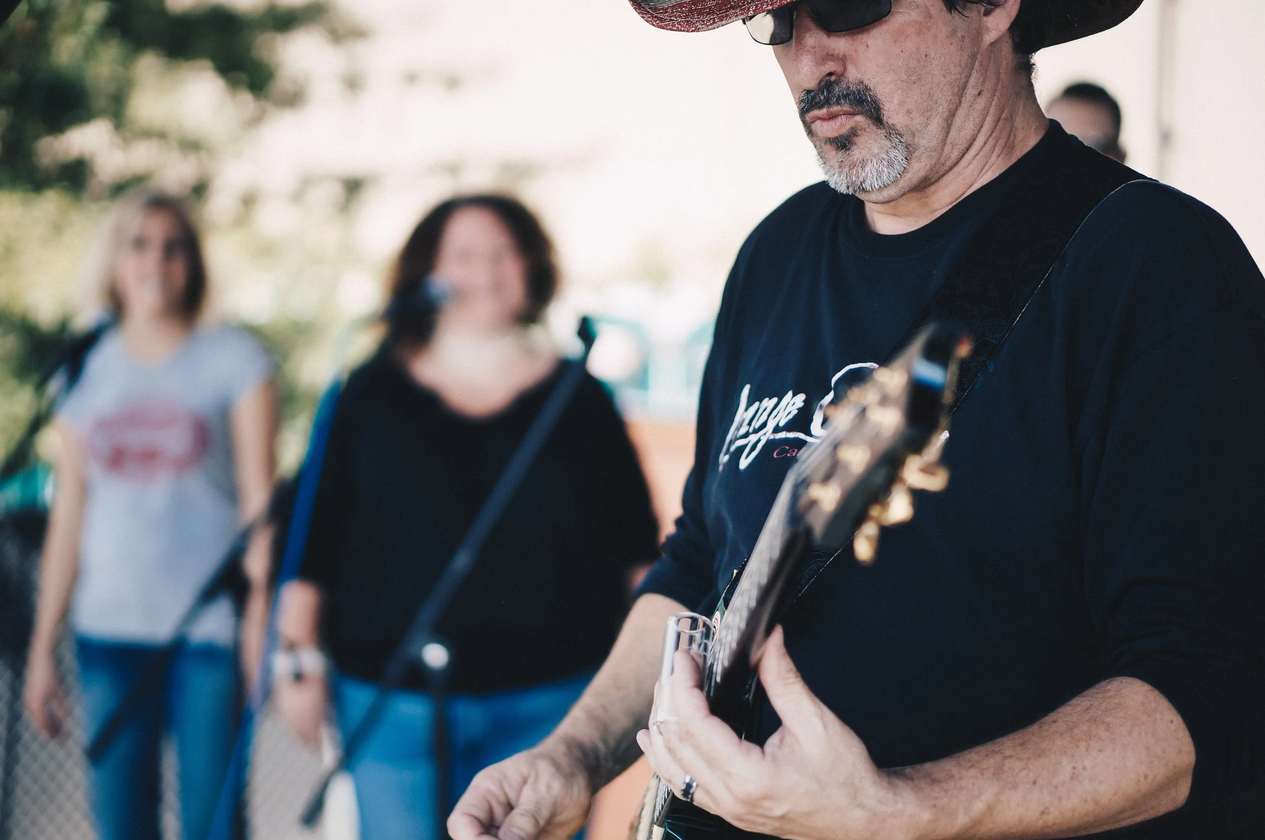 Tom Katz & The Outposts