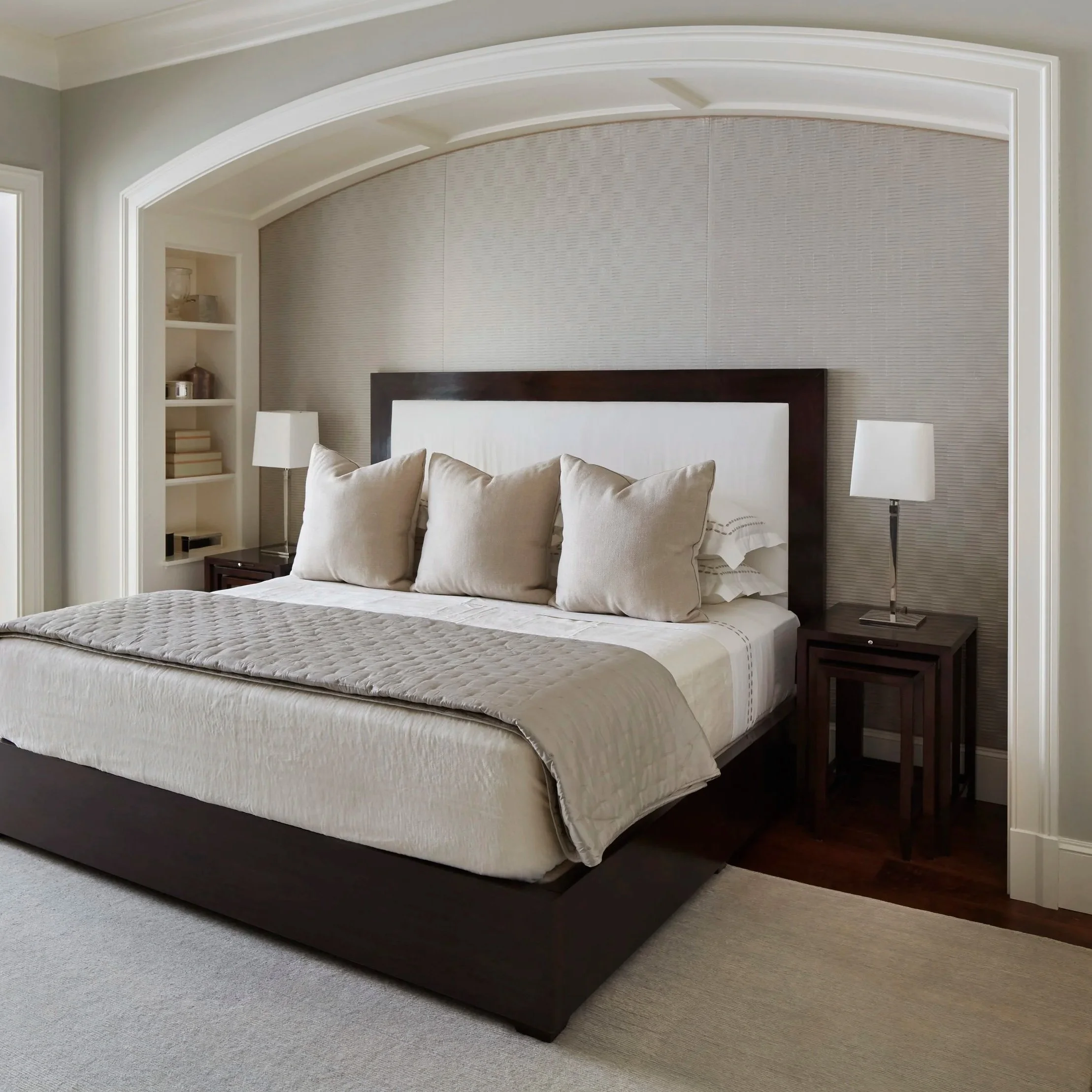 9-EClaireDesign-Bedroom.jpg