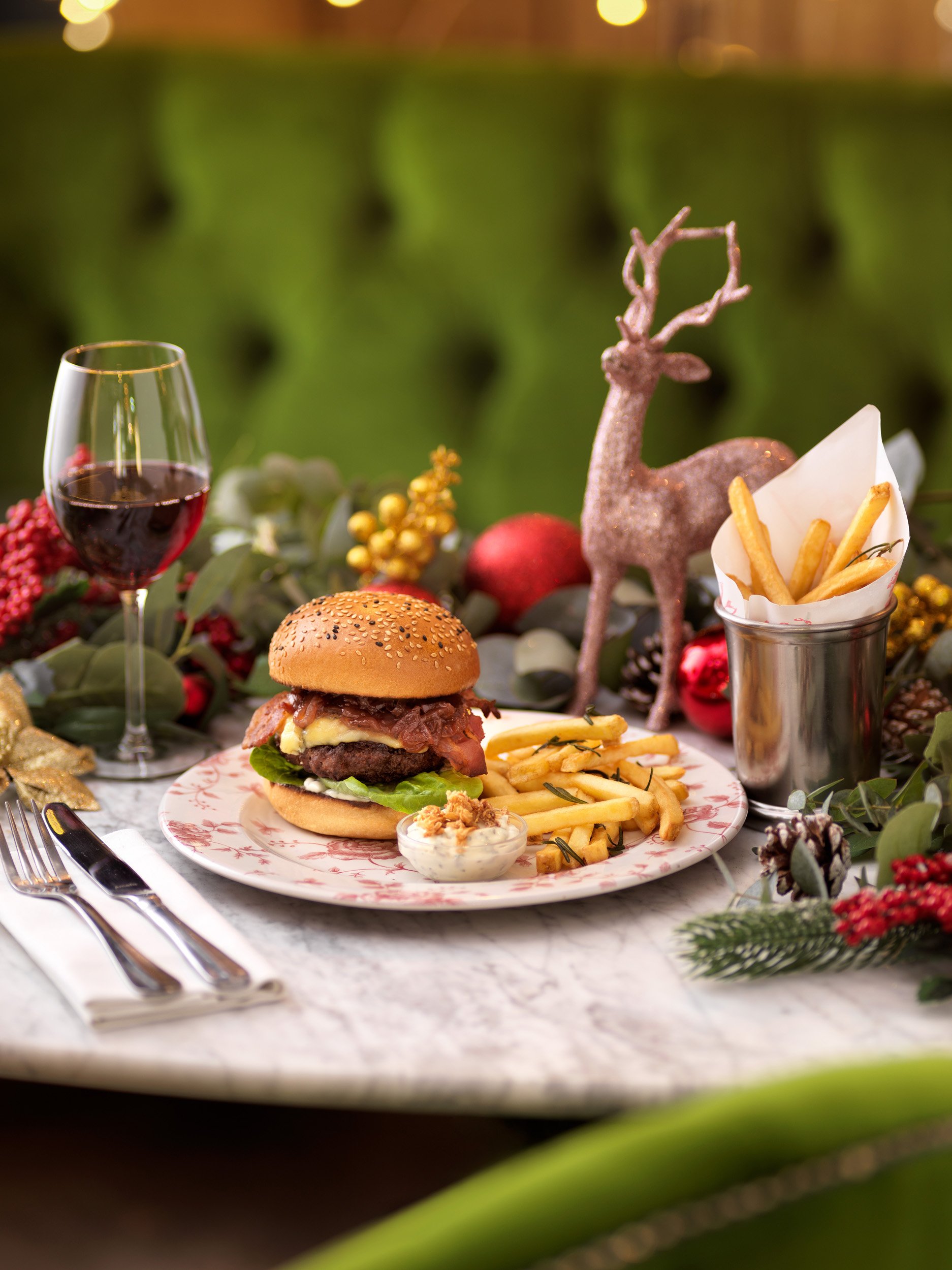 Xmas Burger 2.jpg